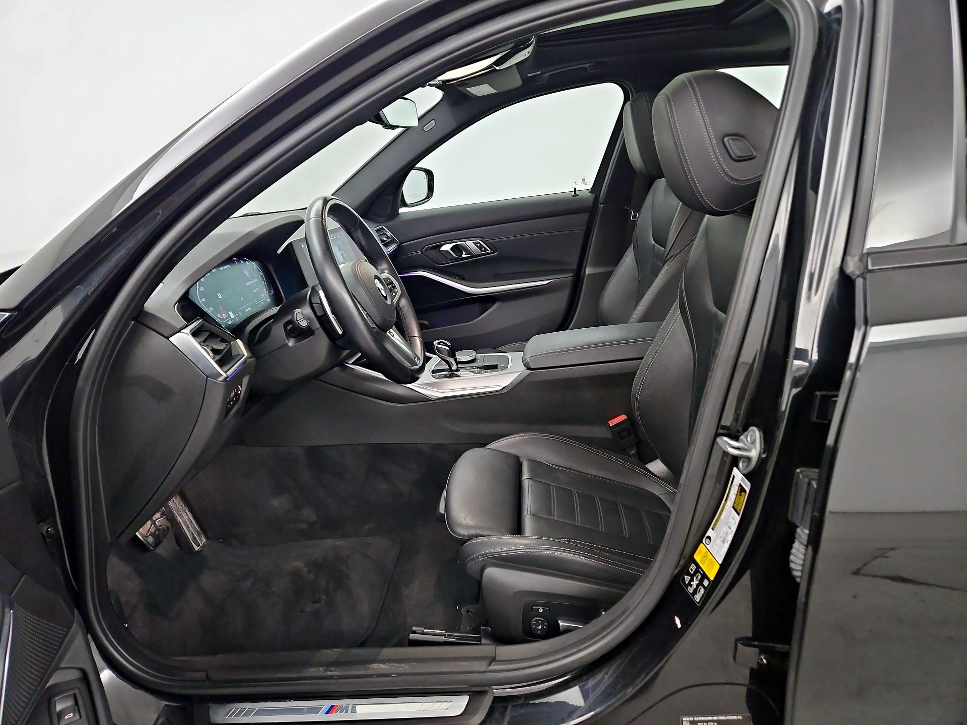 Thumbnail: 2022 BMW 3 Series - 11