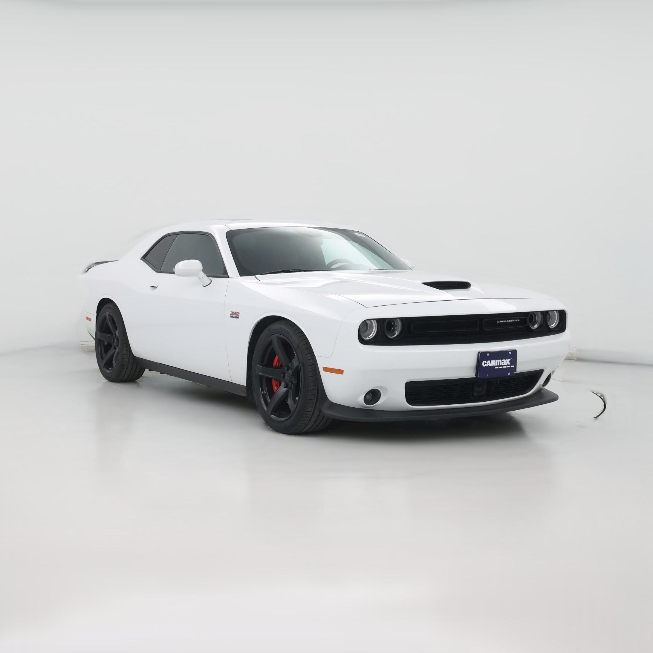 Thumbnail: 2016 Dodge Challenger - 1