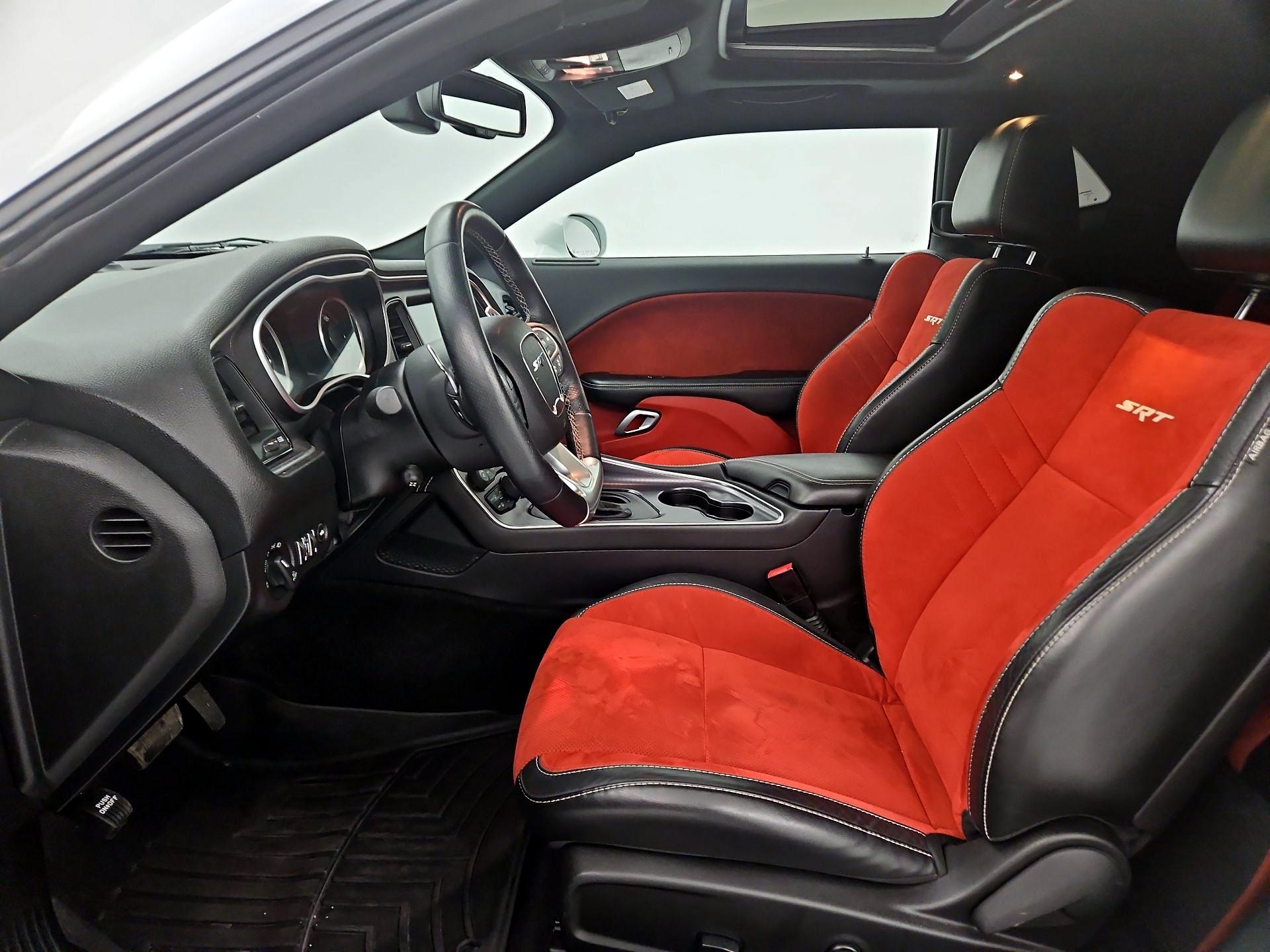 Thumbnail: 2016 Dodge Challenger - 11