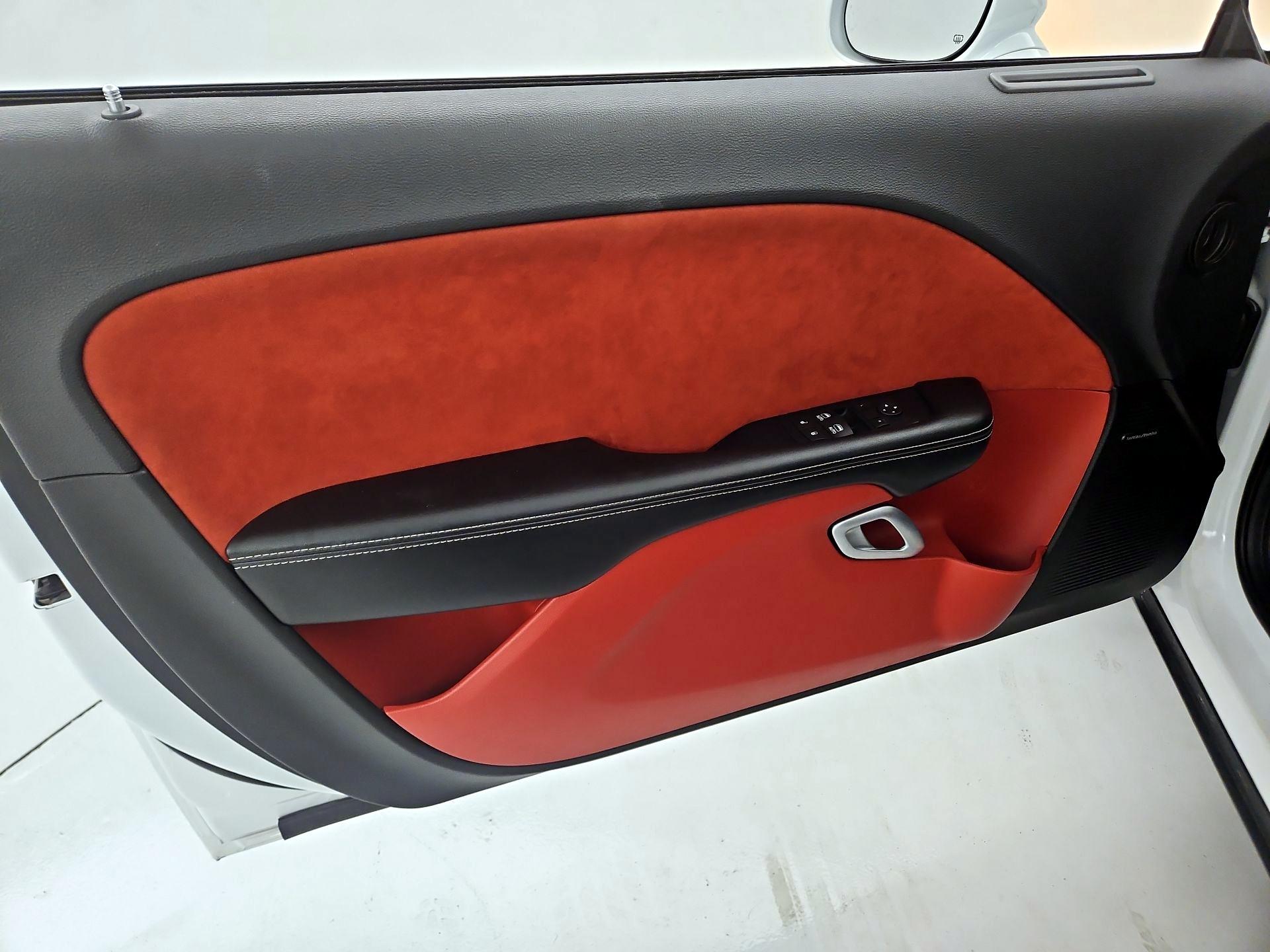 Thumbnail: 2016 Dodge Challenger - 12