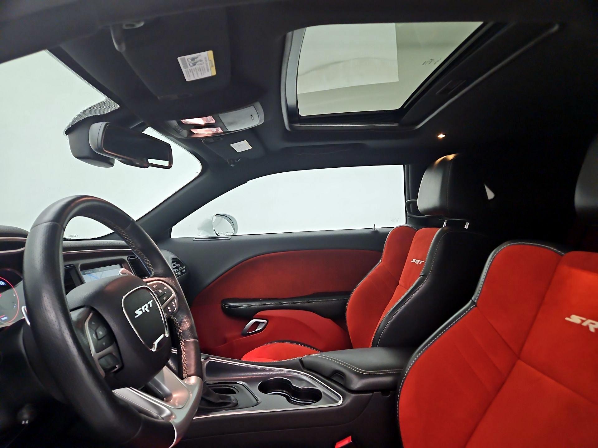 Thumbnail: 2016 Dodge Challenger - 20