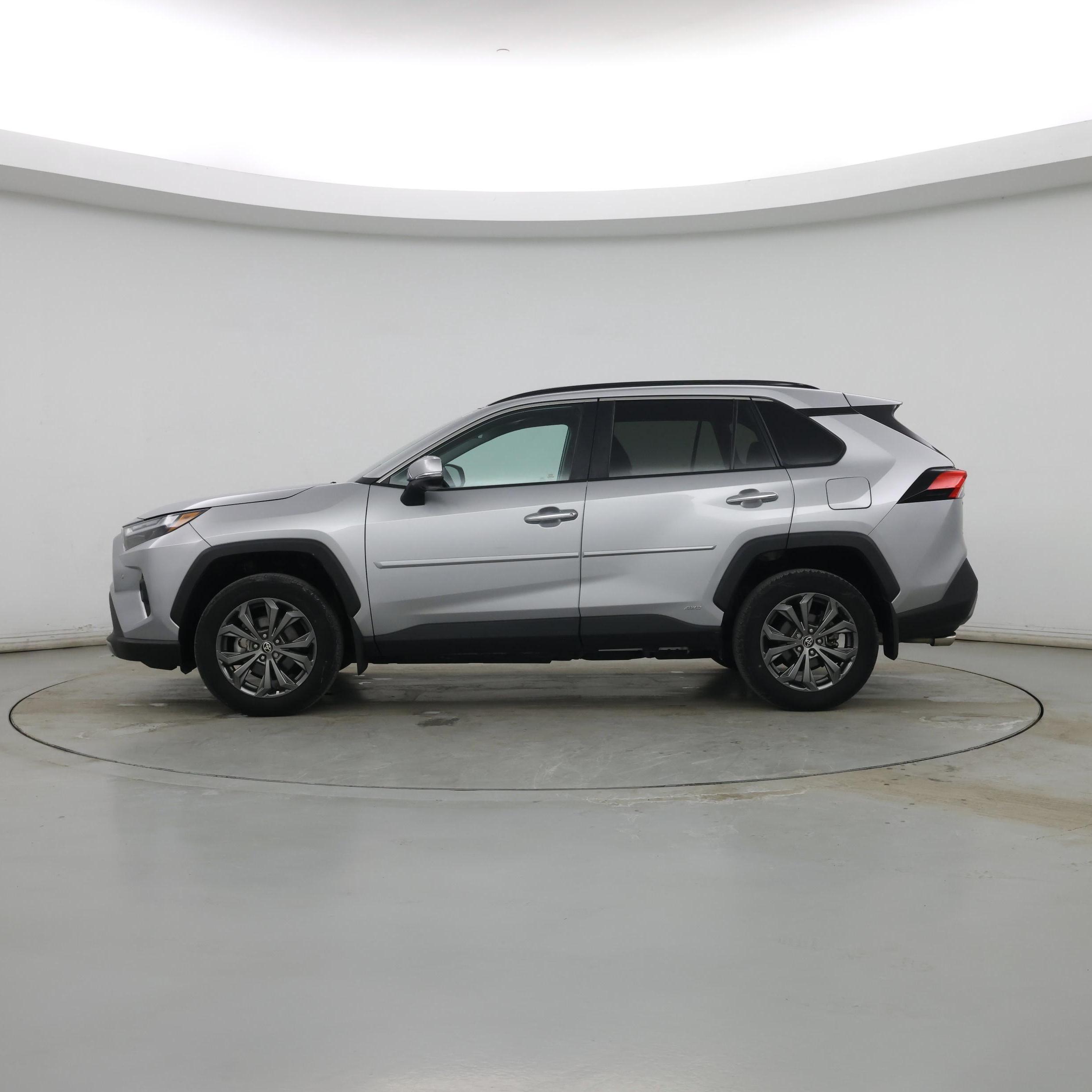 Thumbnail: 2024 Toyota RAV4 - 3