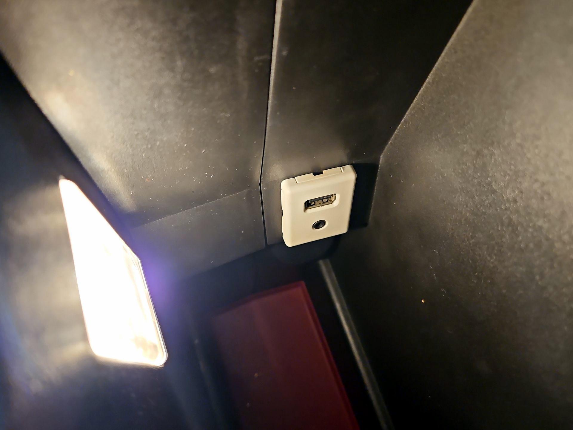 Thumbnail: 2017 GMC Terrain - 17