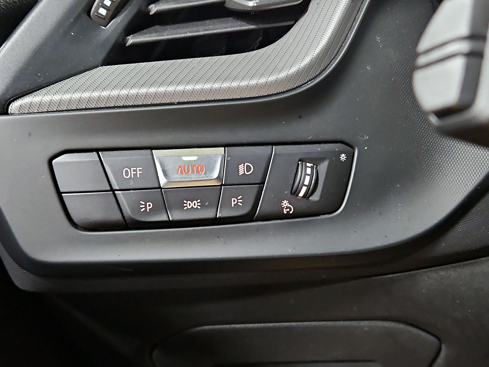 Thumbnail: 2020 BMW 2 Series - 13