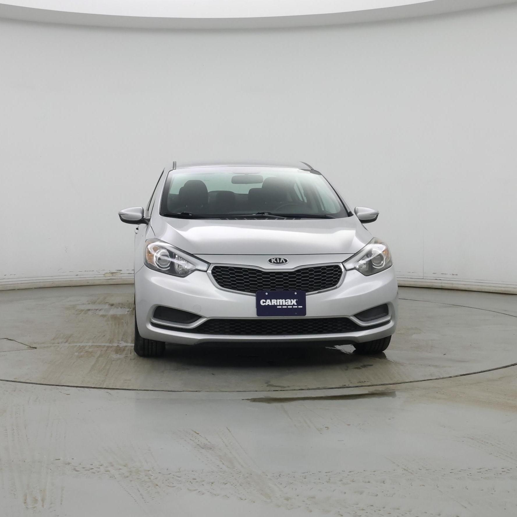 Thumbnail: 2015 Kia Forte - 5