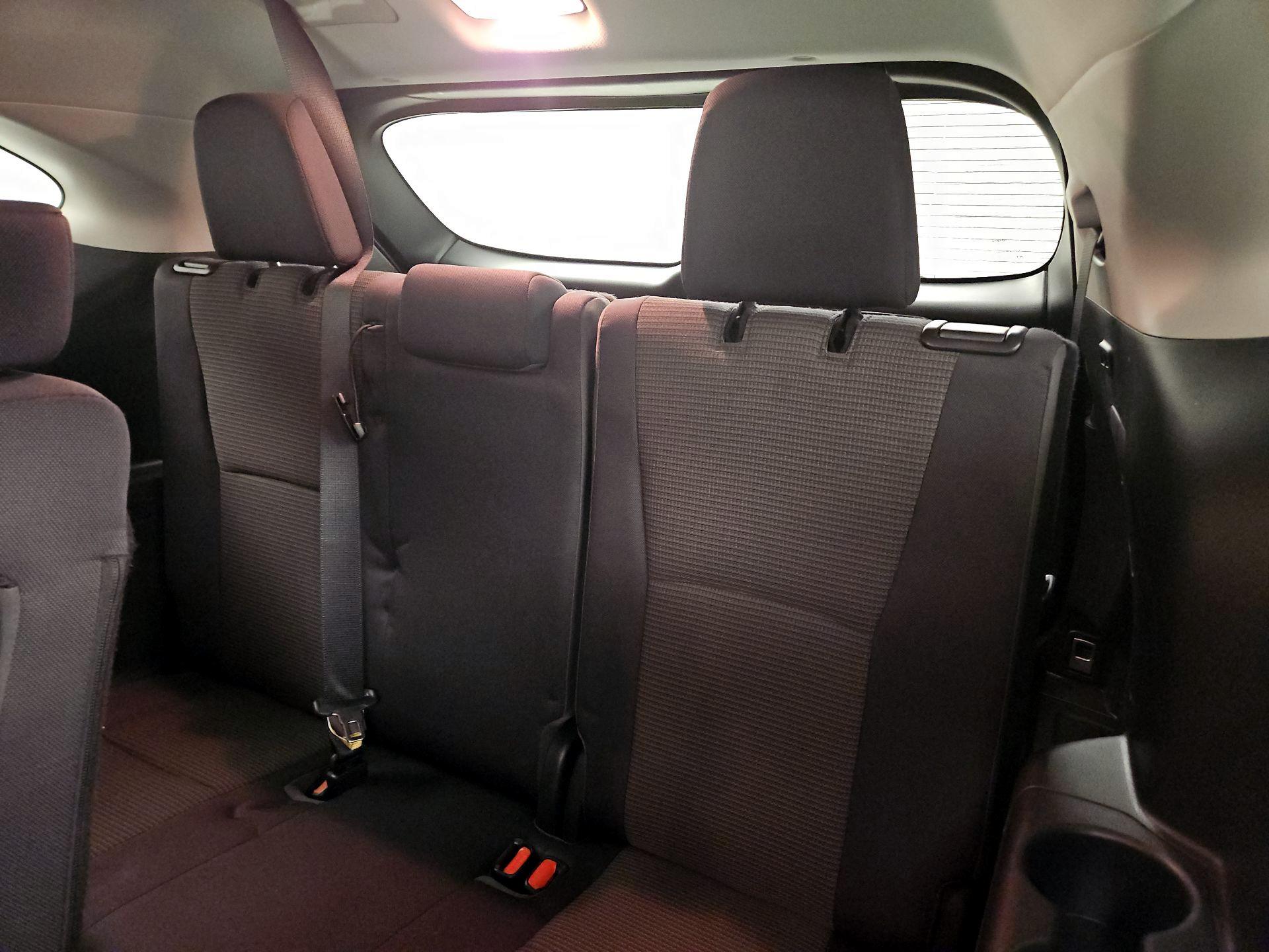 Thumbnail: 2023 Toyota Highlander - 20