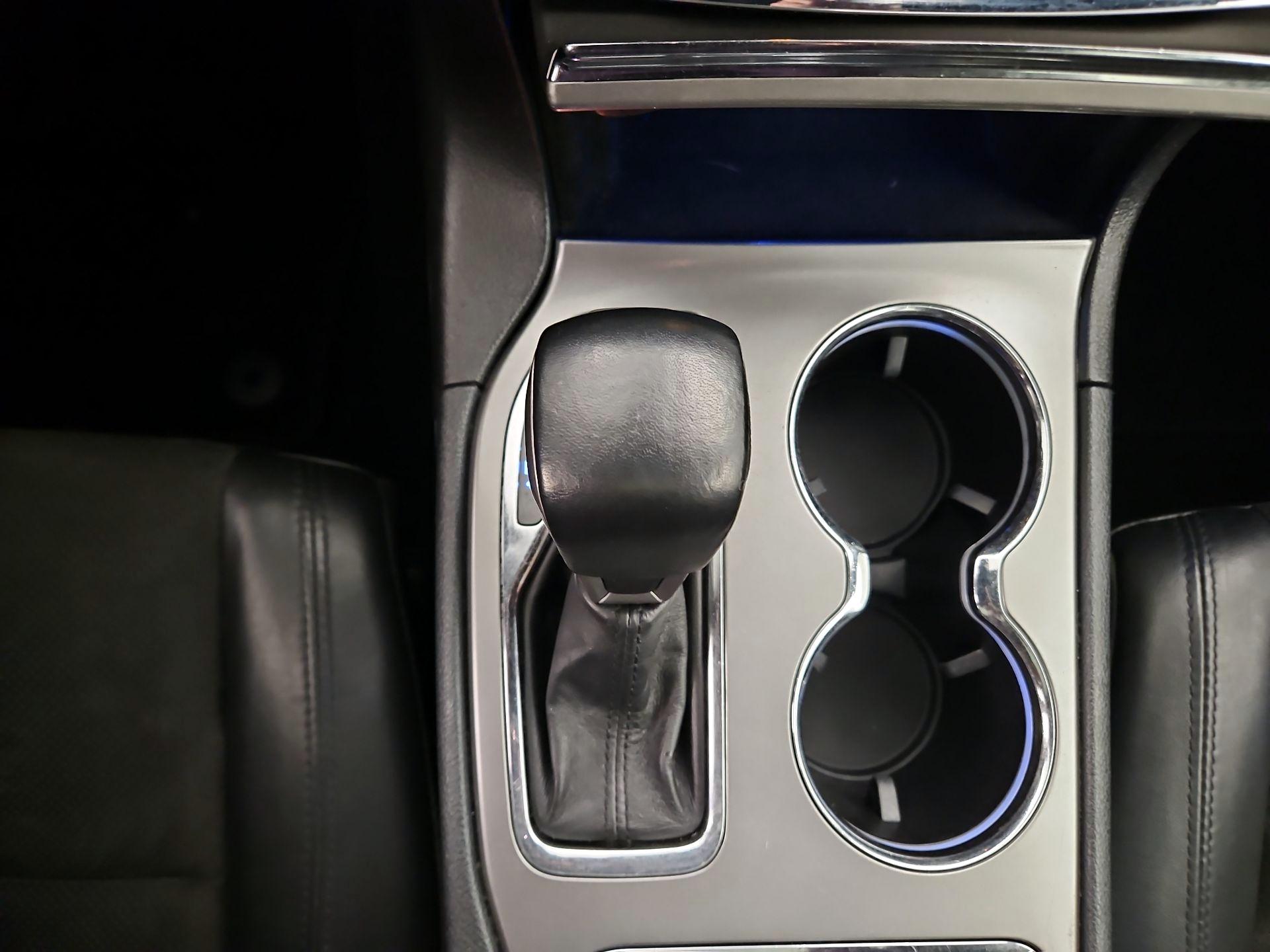 Thumbnail: 2020 Jeep Grand Cherokee - 18