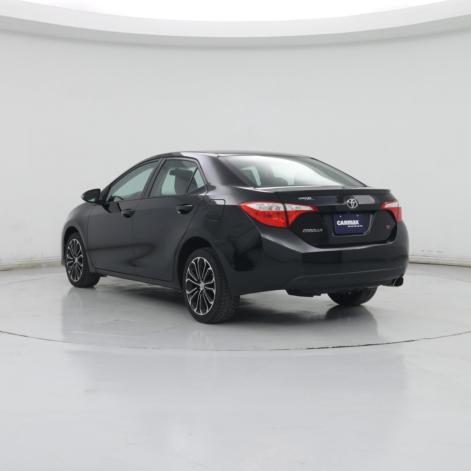 Thumbnail: 2015 Toyota Corolla - 2