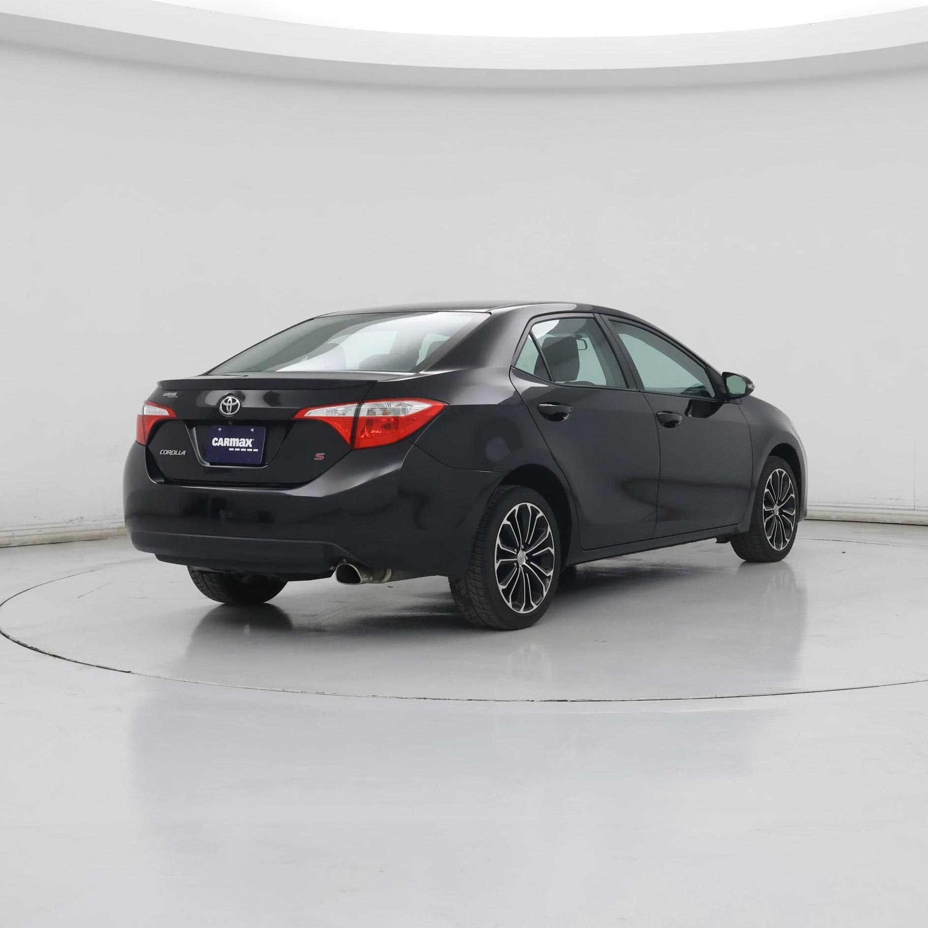 Thumbnail: 2015 Toyota Corolla - 8