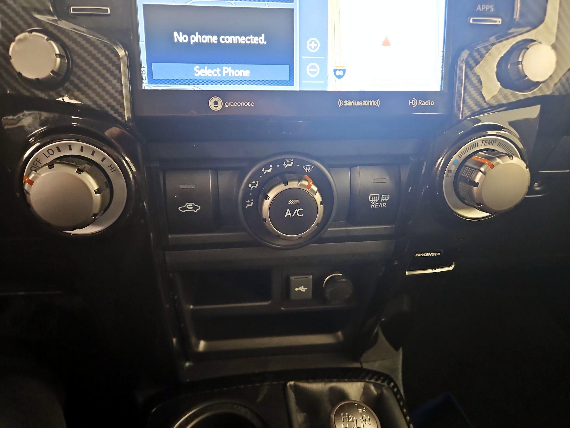 Thumbnail: 2024 Toyota 4Runner - 17