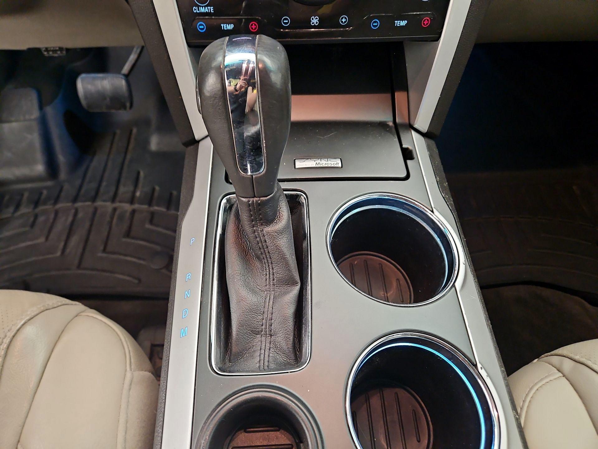 Thumbnail: 2014 Ford Explorer - 17