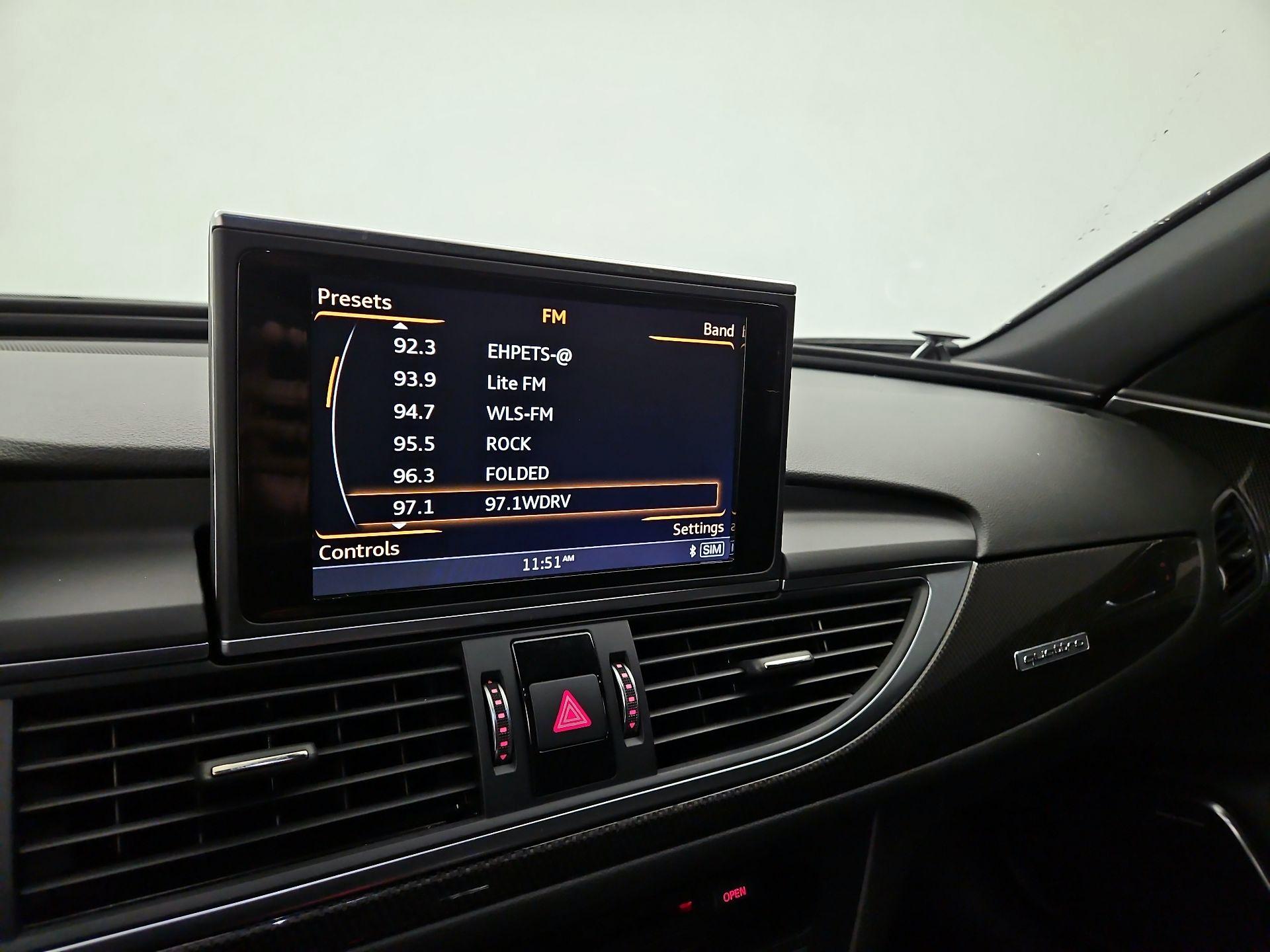 Thumbnail: 2017 Audi S6 - 16