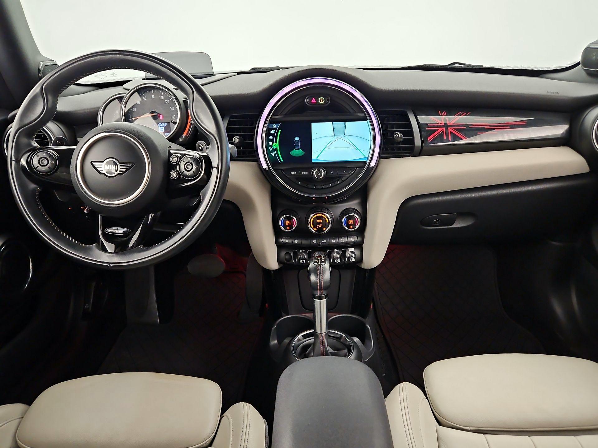 Thumbnail: 2019 MINI Cooper - 9