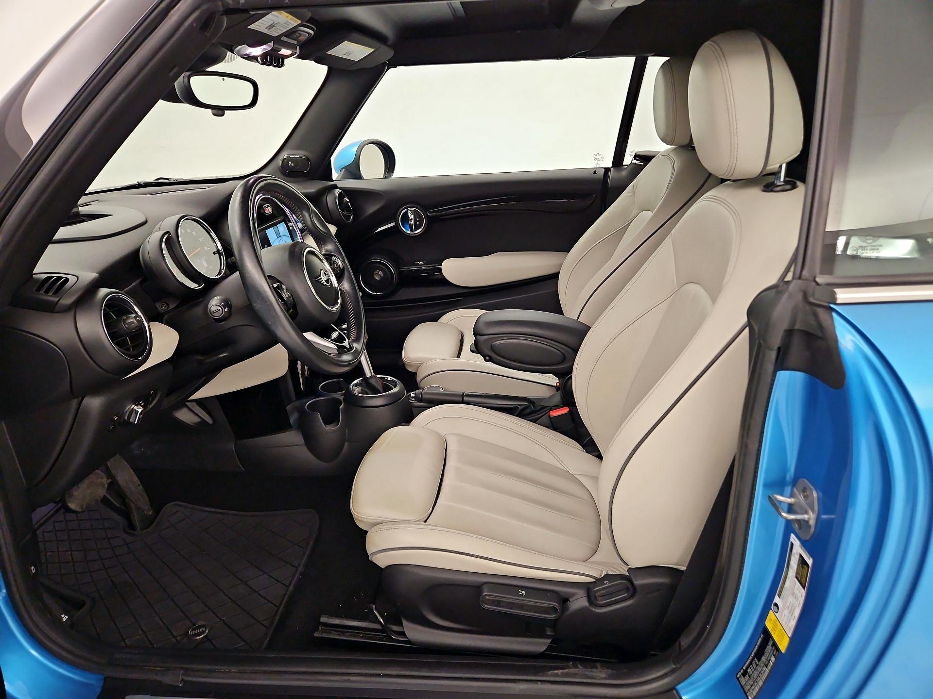 Thumbnail: 2019 MINI Cooper - 11