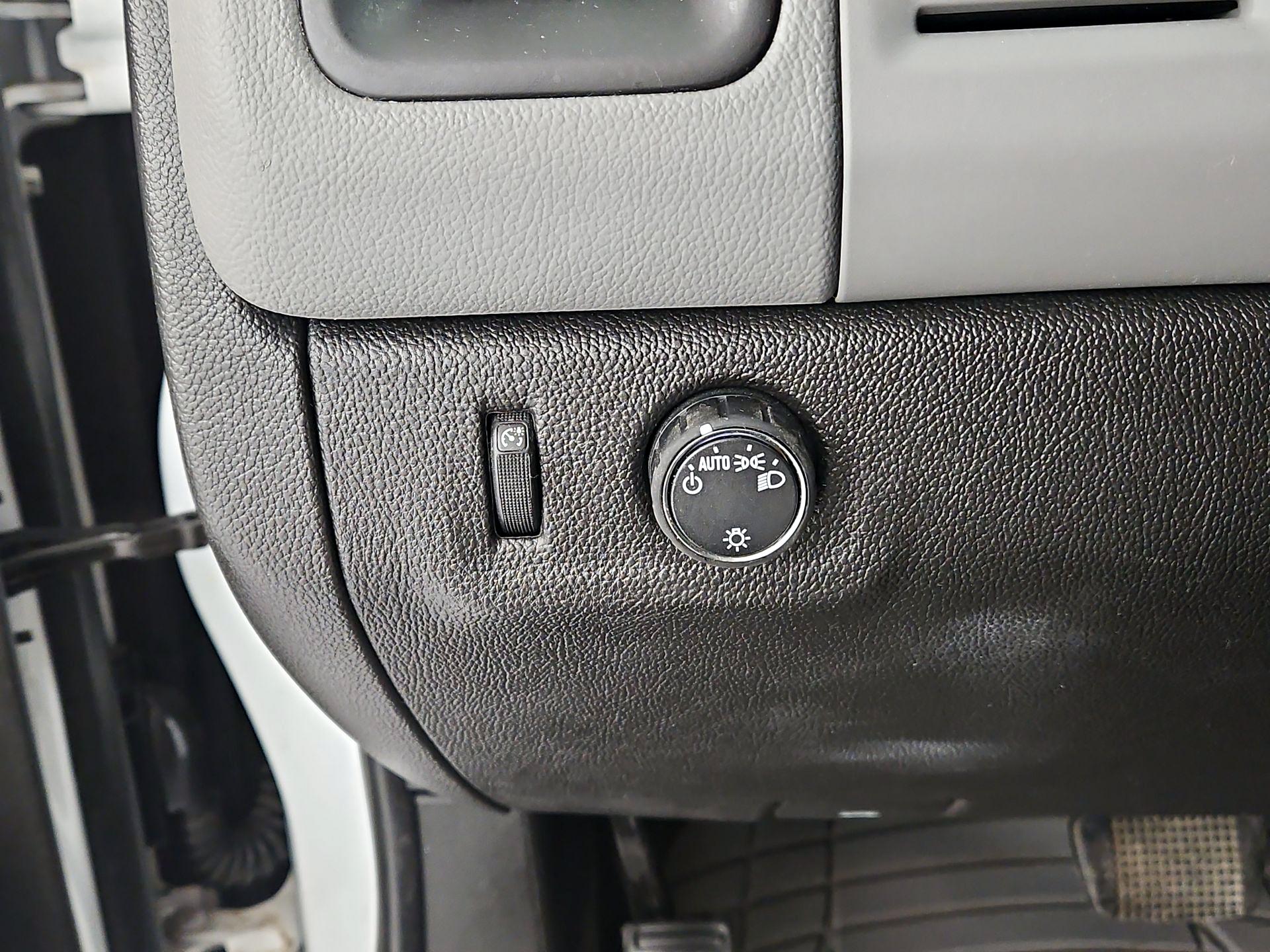 Thumbnail: 2016 Chevrolet Colorado - 13