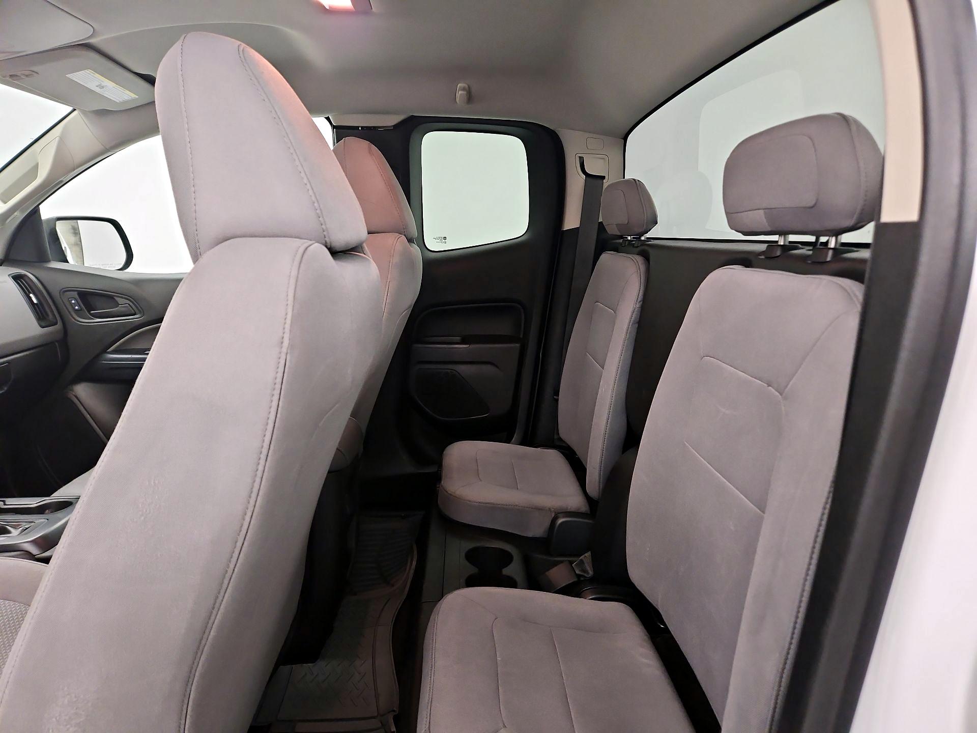 Thumbnail: 2016 Chevrolet Colorado - 19