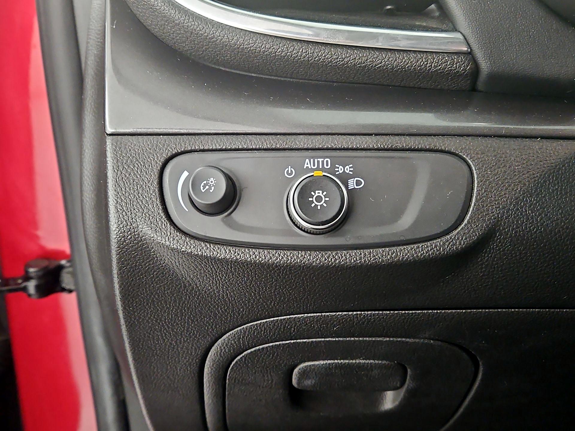 Thumbnail: 2019 Buick Encore - 13