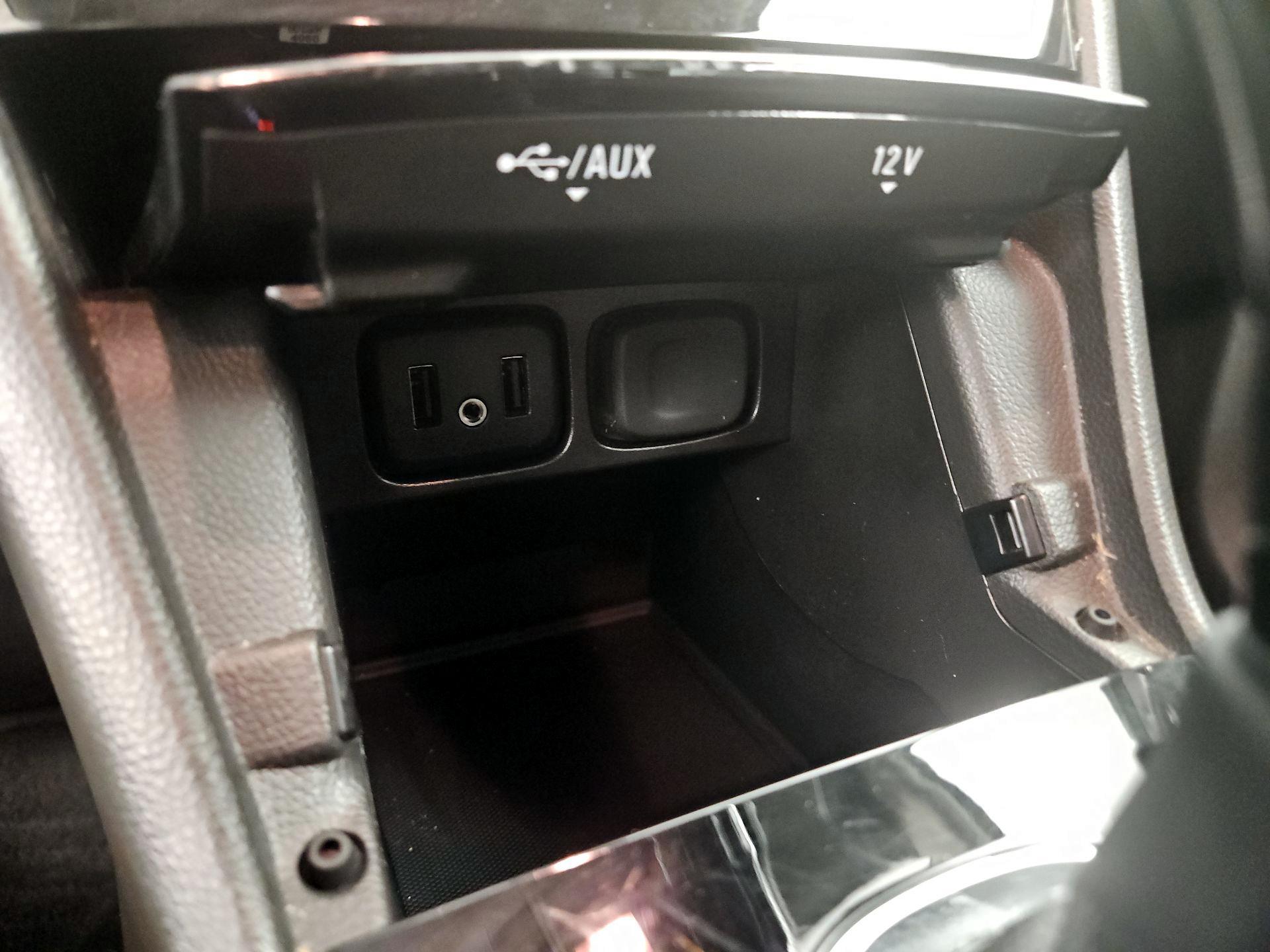 Thumbnail: 2019 Buick Encore - 18