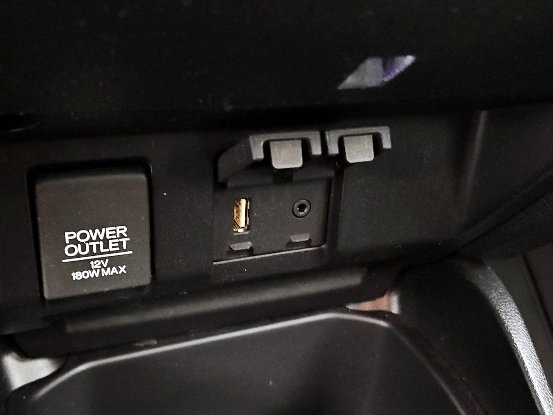 Thumbnail: 2017 Honda Fit - 18