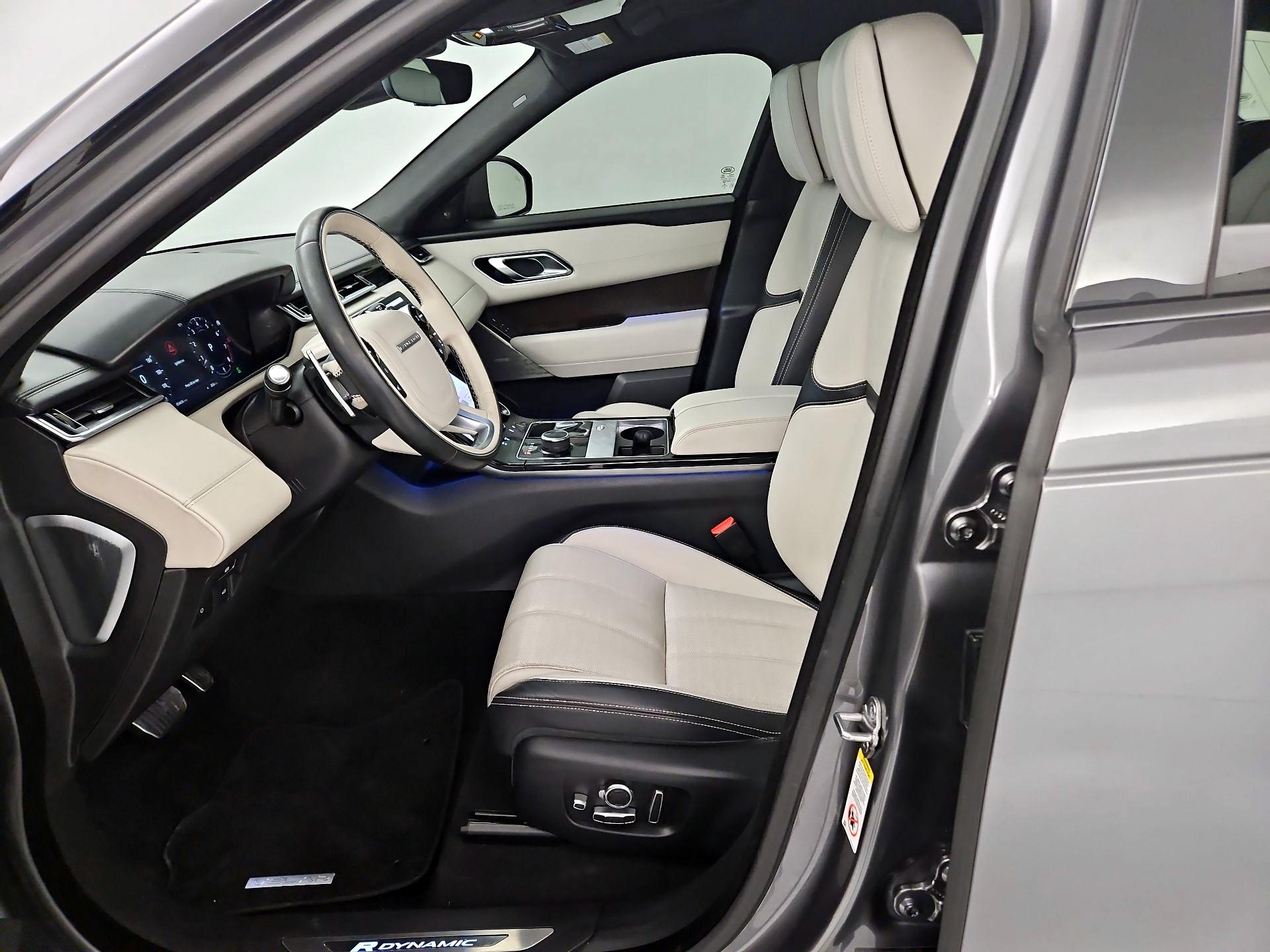 Thumbnail: 2018 Land Rover Range Rover Velar - 11