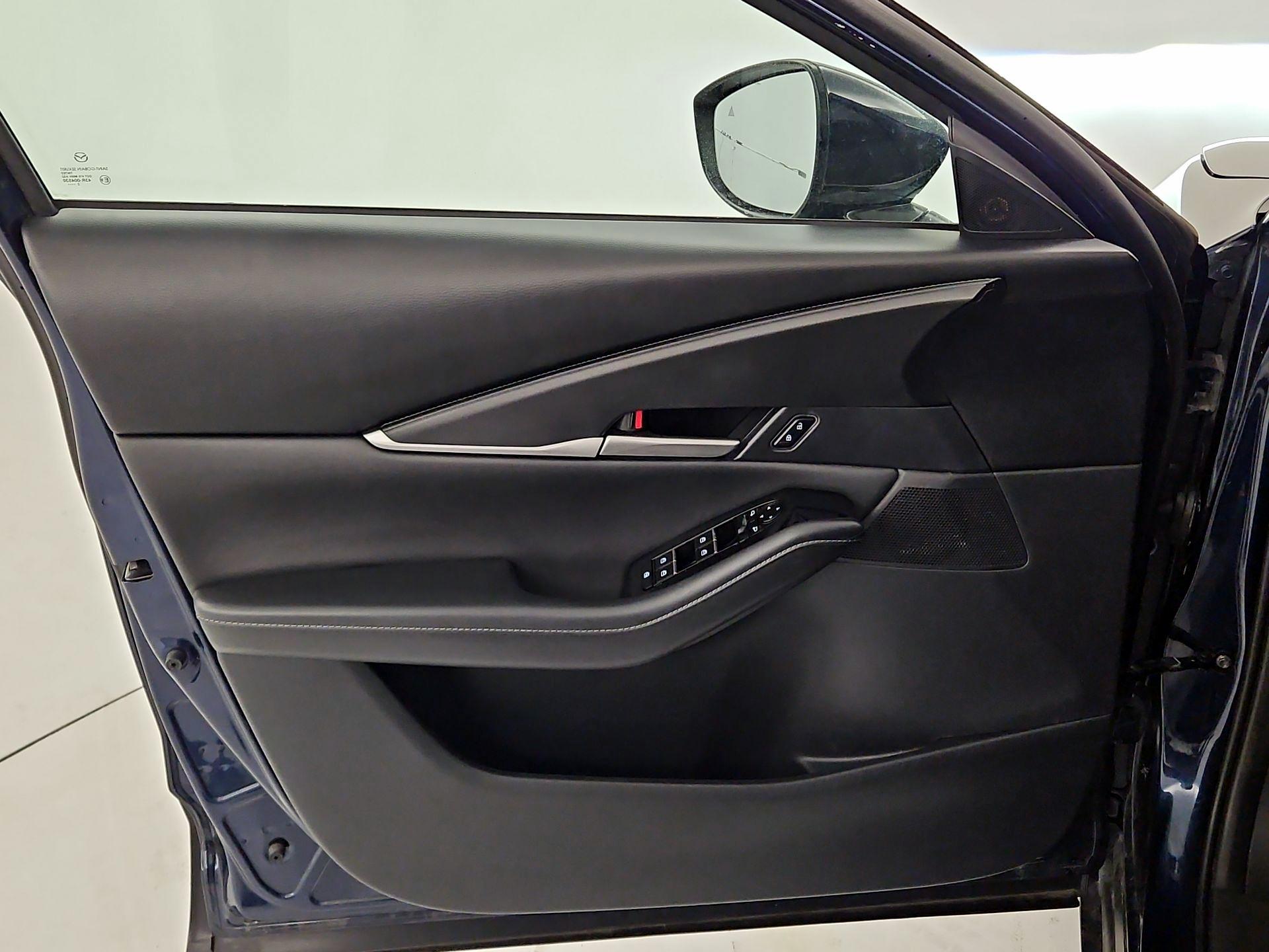 Thumbnail: 2023 Mazda CX-30 - 12