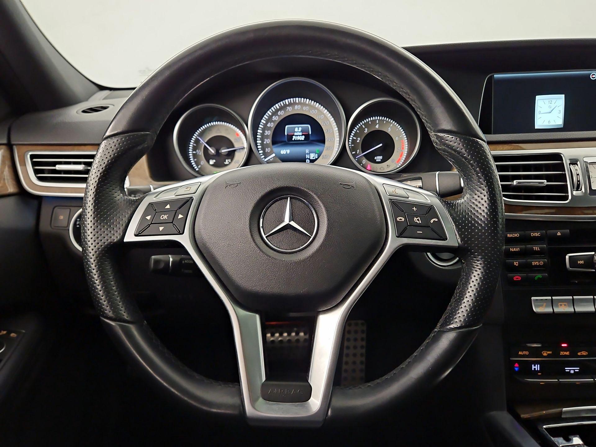 Thumbnail: 2015 Mercedes-Benz E-Class - 10