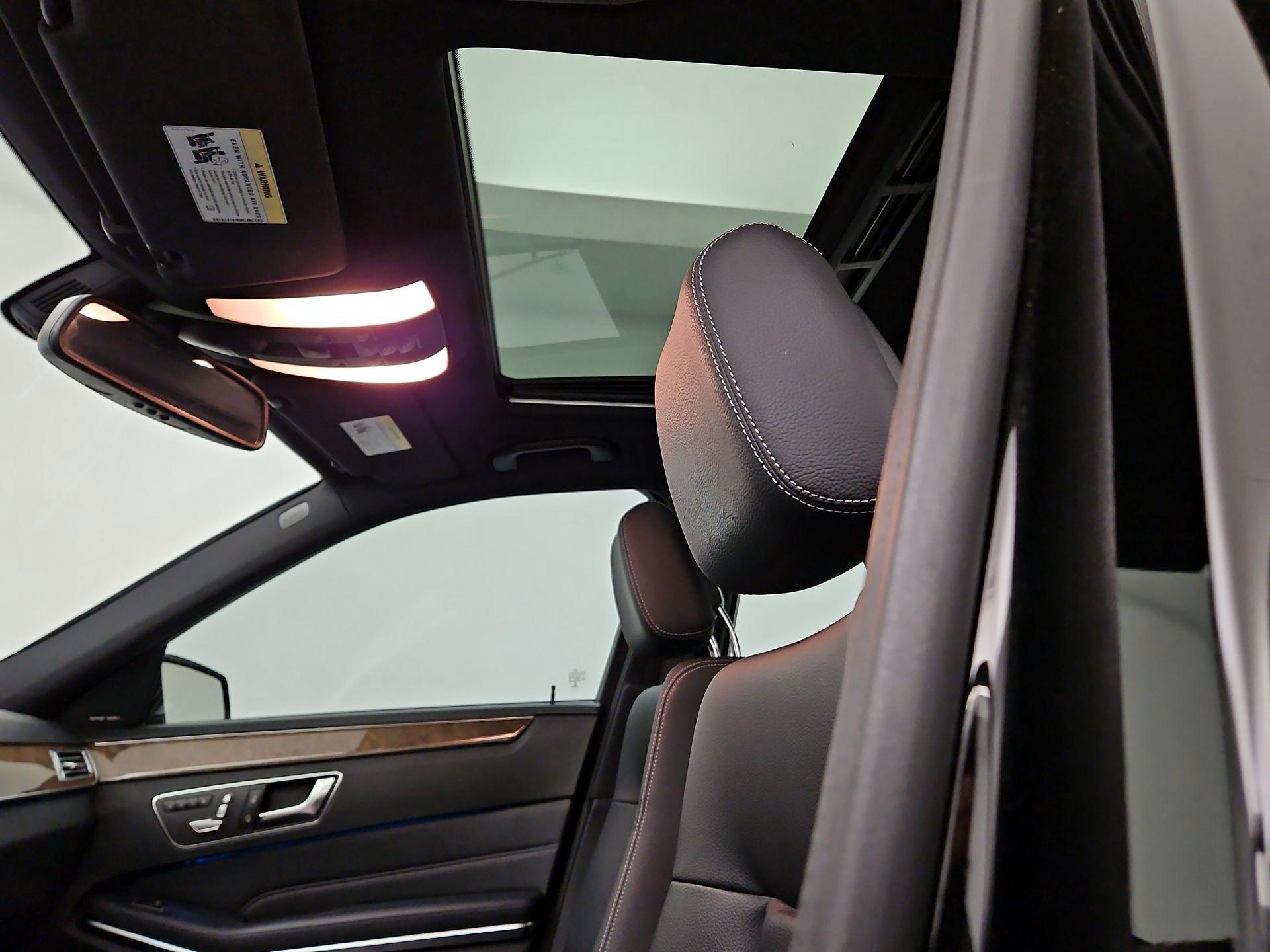 Thumbnail: 2015 Mercedes-Benz E-Class - 19