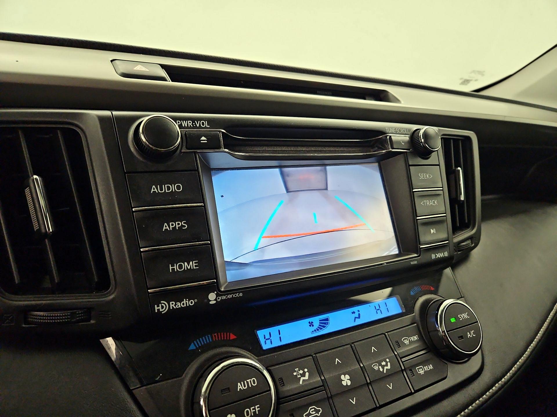 Thumbnail: 2016 Toyota RAV4 - 14