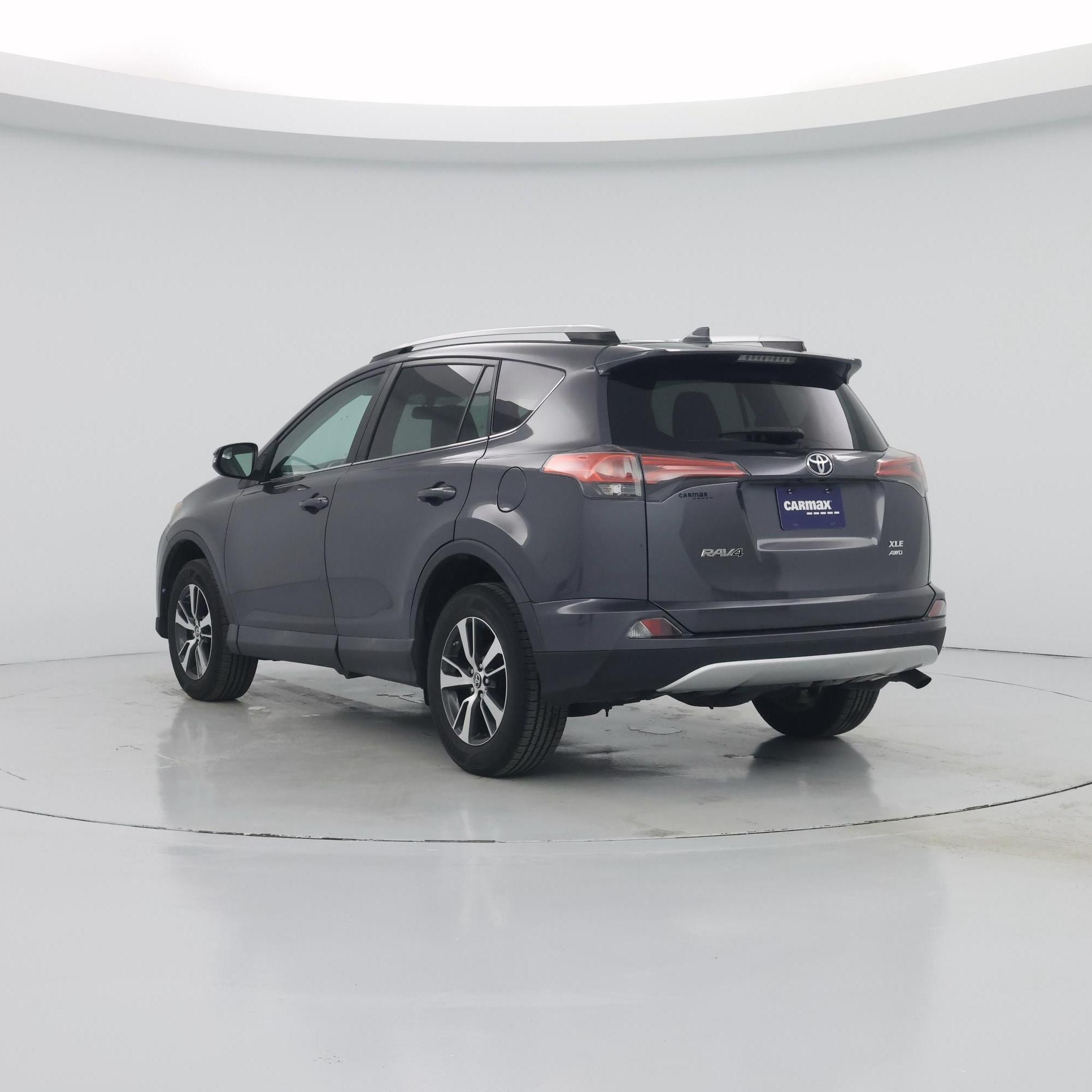 Thumbnail: 2016 Toyota RAV4 - 2