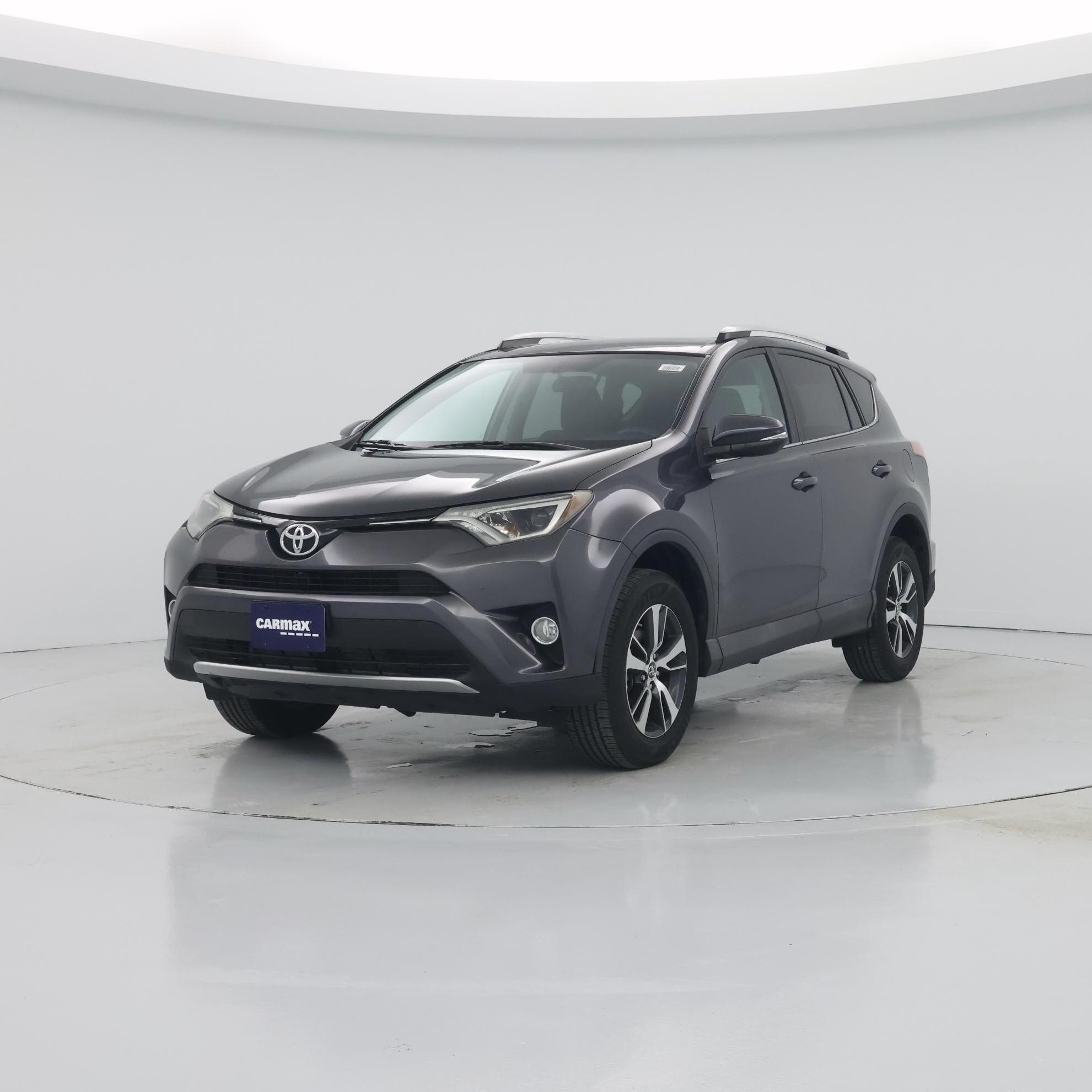 Thumbnail: 2016 Toyota RAV4 - 4