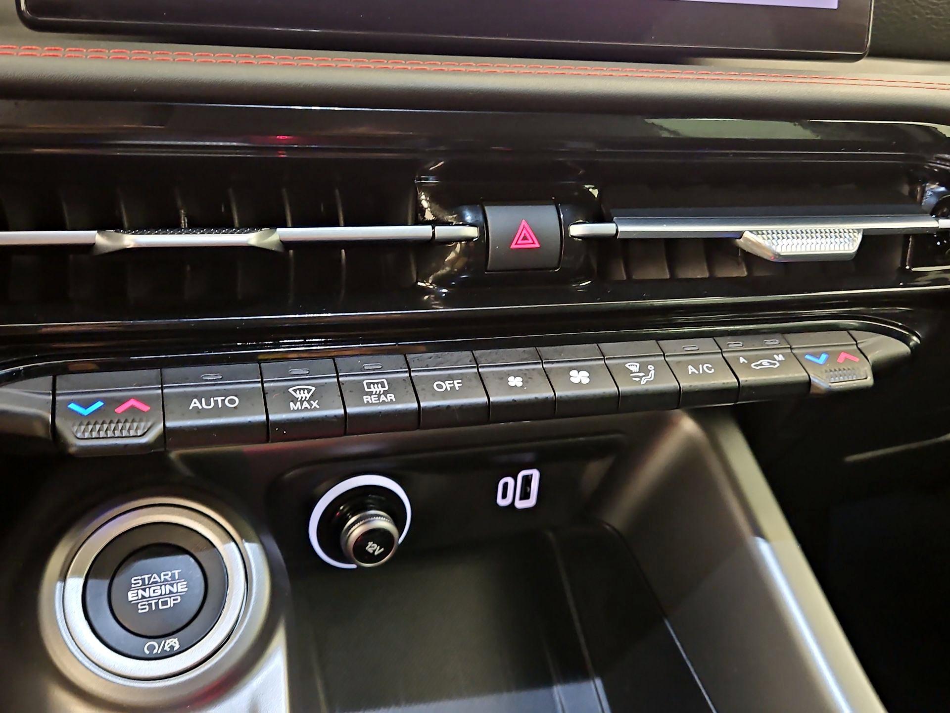 Thumbnail: 2024 Dodge Hornet - 16