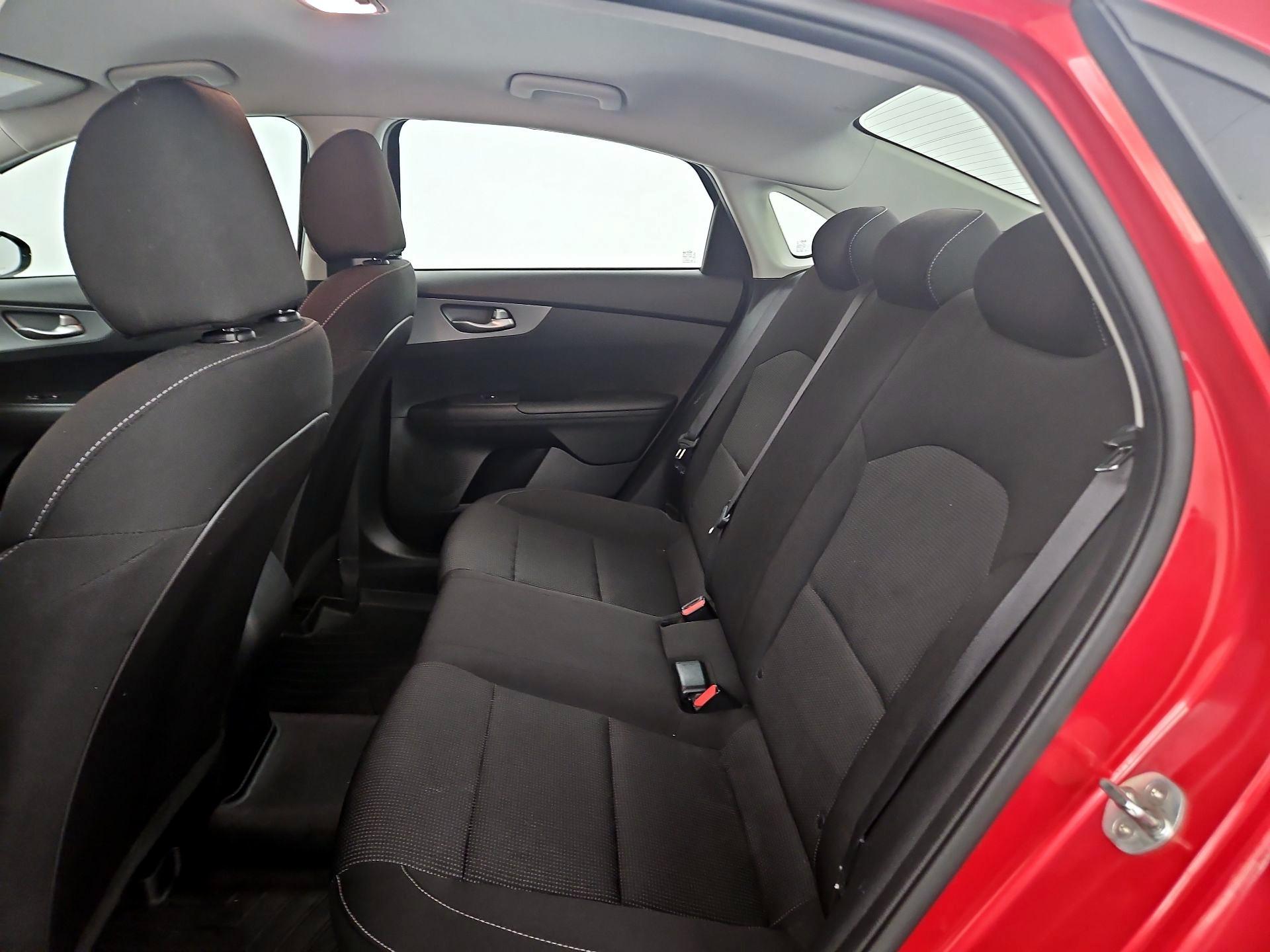 Thumbnail: 2021 Kia Forte - 19