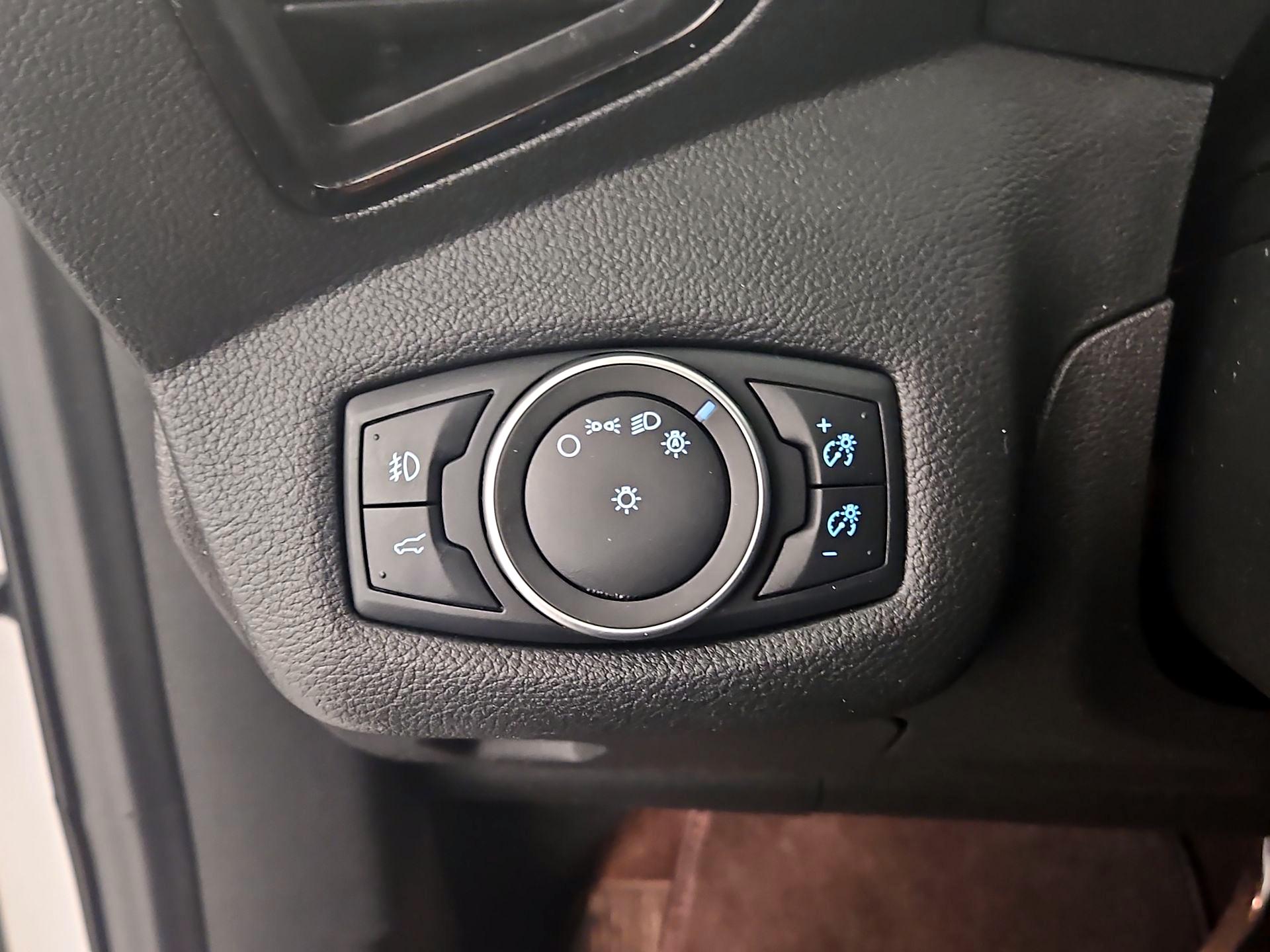 Thumbnail: 2018 Ford Escape - 13