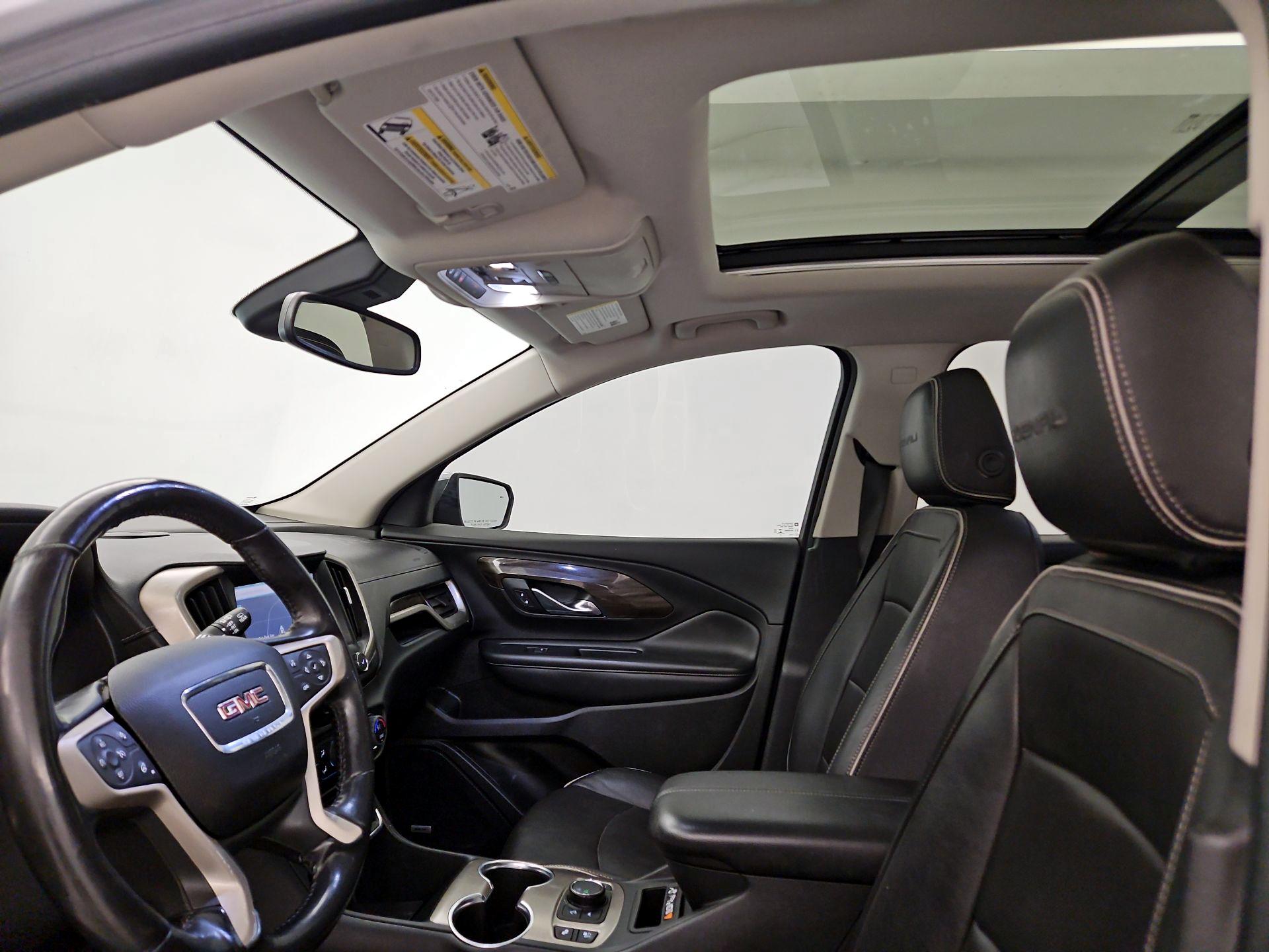 Thumbnail: 2019 GMC Terrain - 20