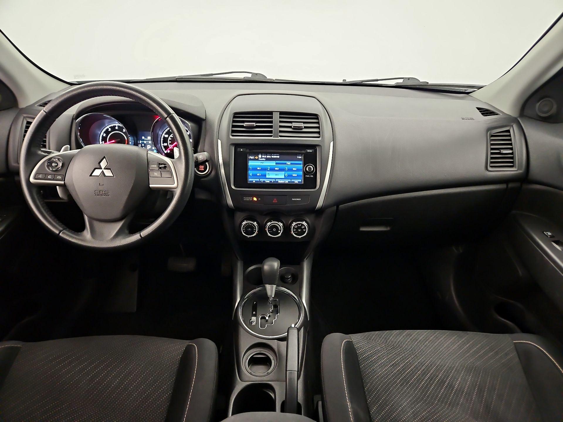 Thumbnail: 2014 Mitsubishi Outlander Sport - 9