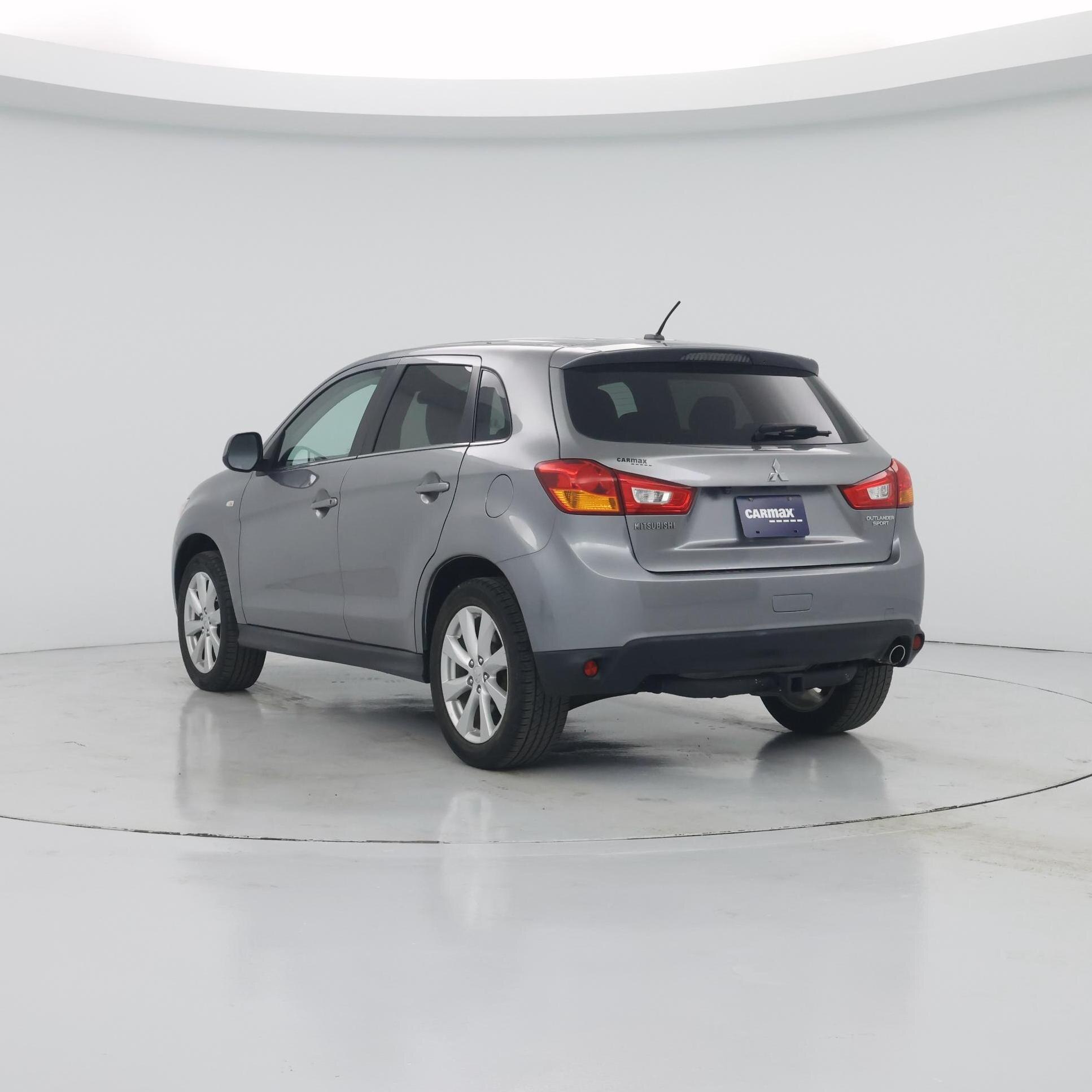 Thumbnail: 2014 Mitsubishi Outlander Sport - 2