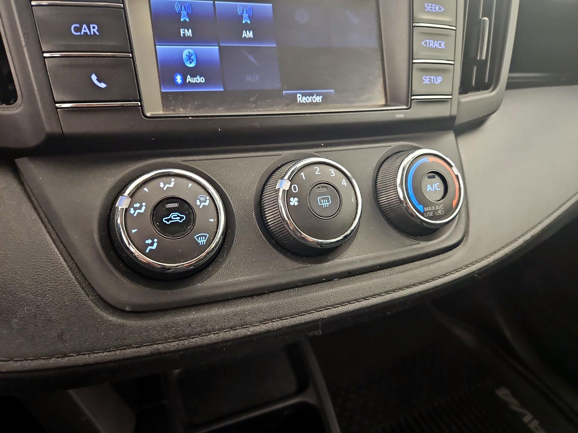 Thumbnail: 2017 Toyota RAV4 - 16