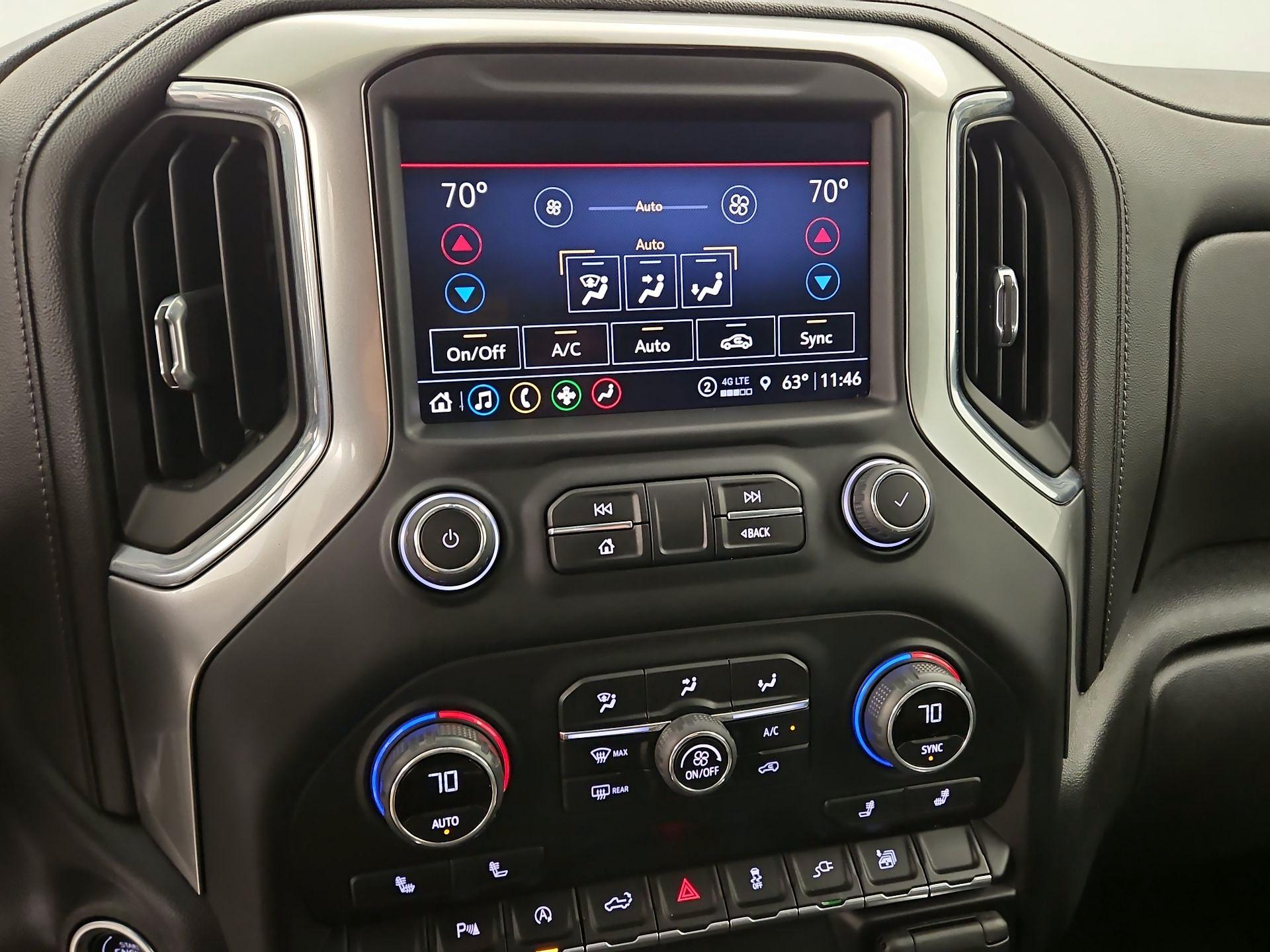 Thumbnail: 2022 Chevrolet Silverado 1500 - 16