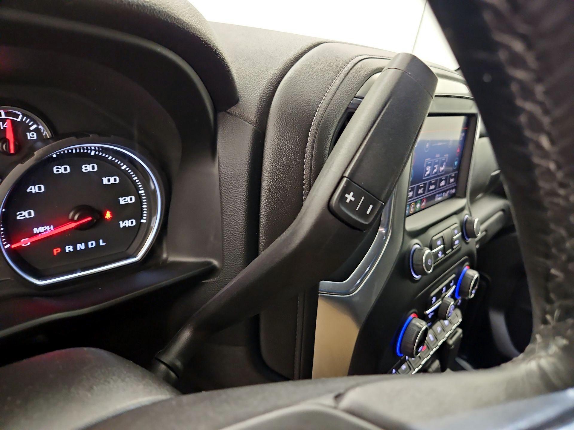 Thumbnail: 2022 Chevrolet Silverado 1500 - 17