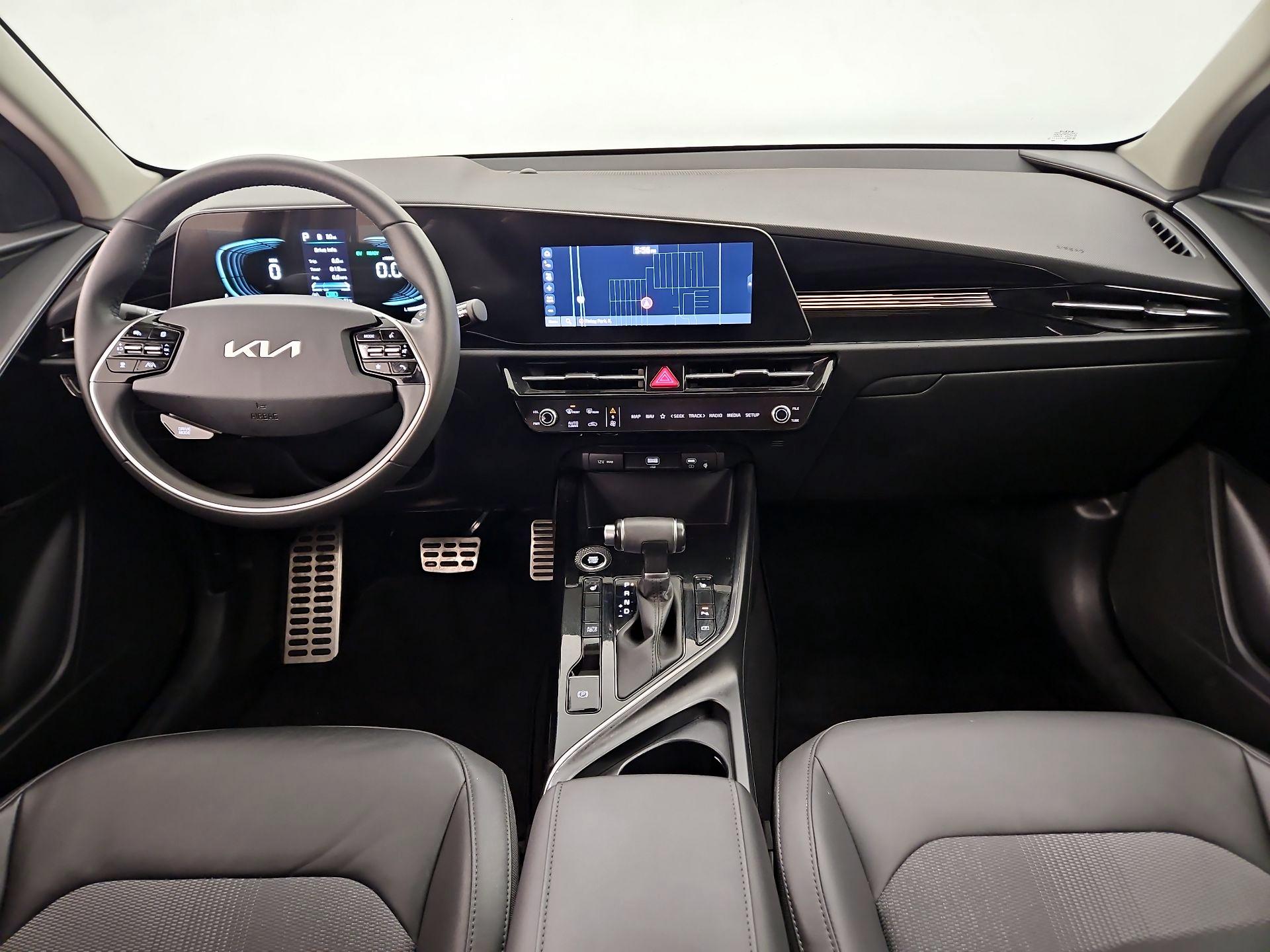 Thumbnail: 2023 Kia Niro - 9