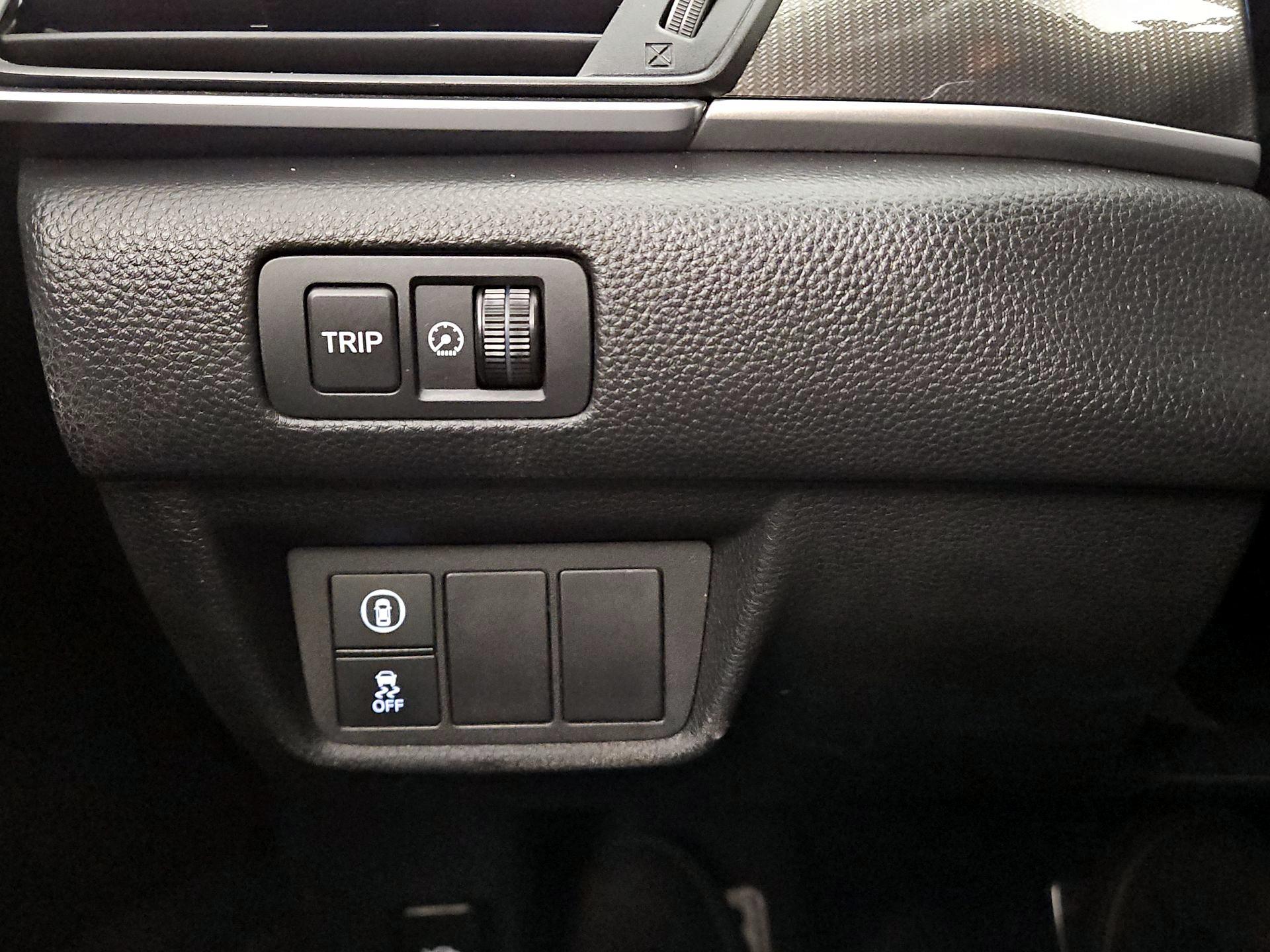 Thumbnail: 2020 Honda Accord - 13