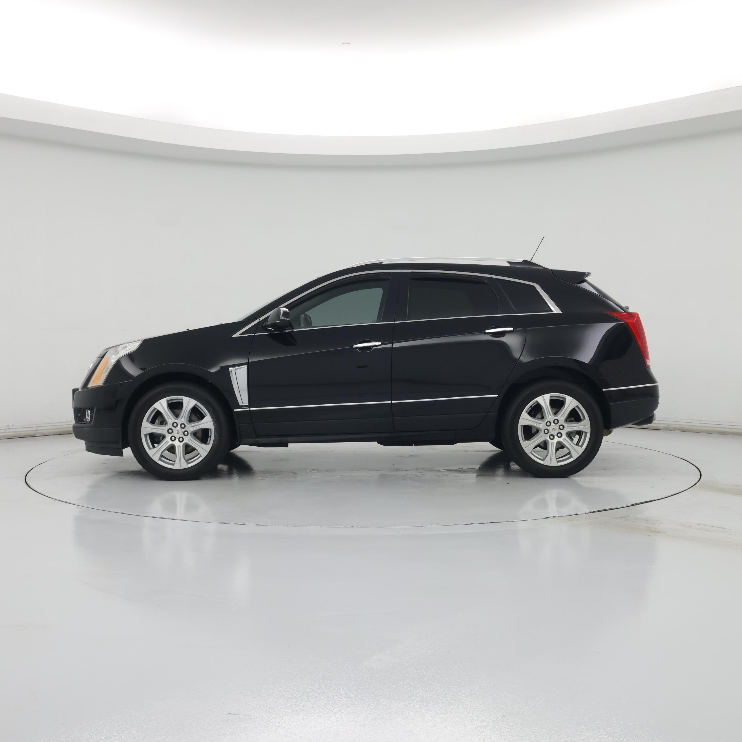 Thumbnail: 2015 Cadillac SRX - 3