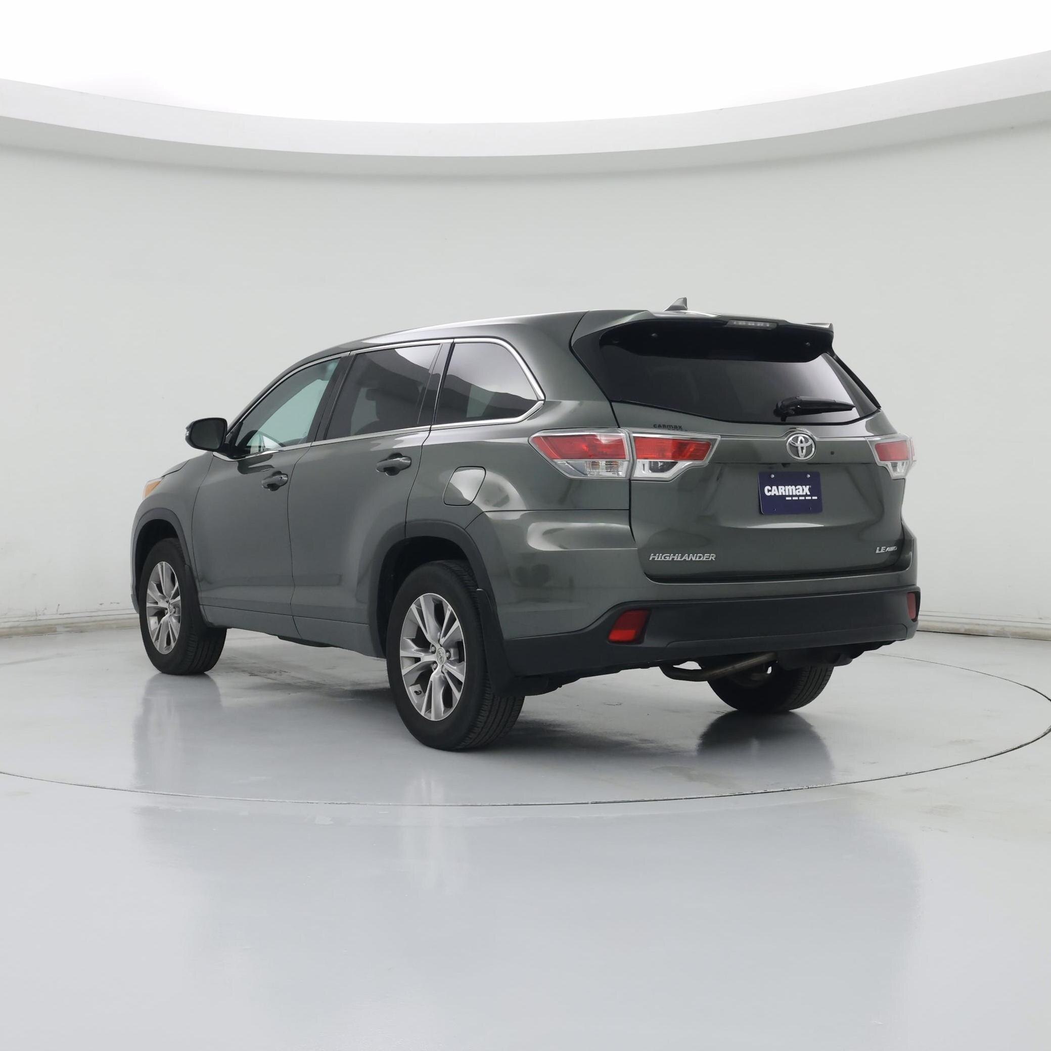 Thumbnail: 2015 Toyota Highlander - 2