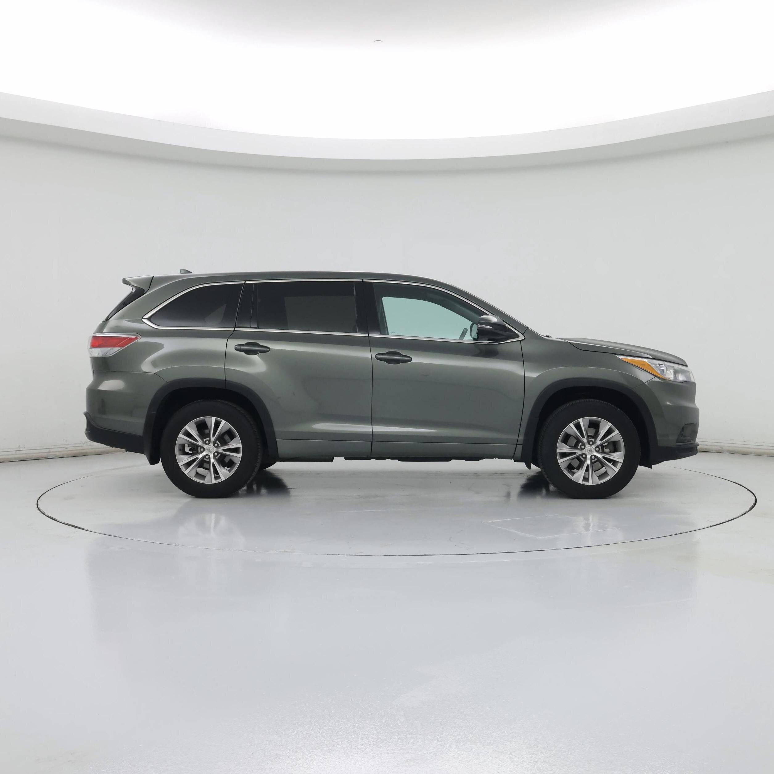 Thumbnail: 2015 Toyota Highlander - 7