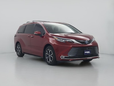 2025 Toyota Sienna Platinum