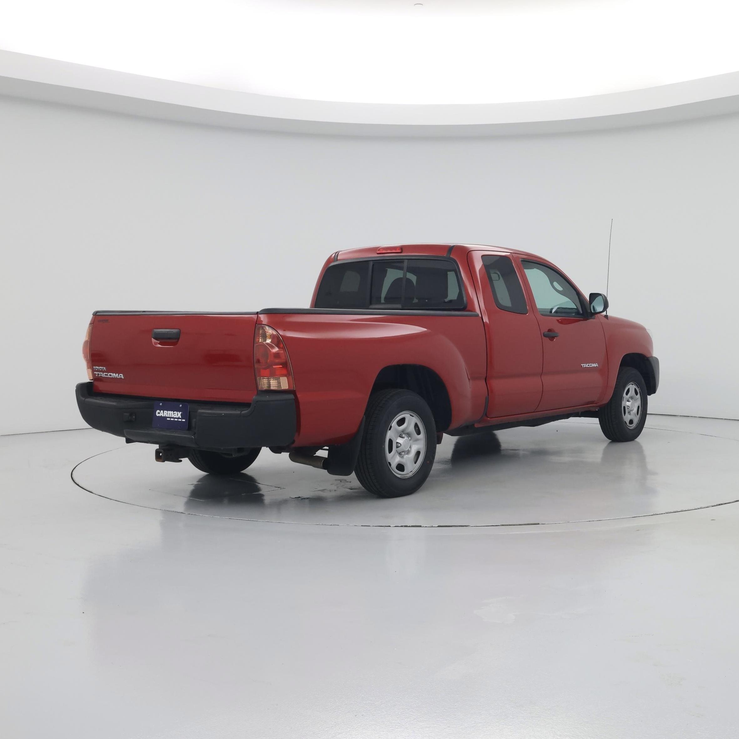 Thumbnail: 2015 Toyota Tacoma - 8