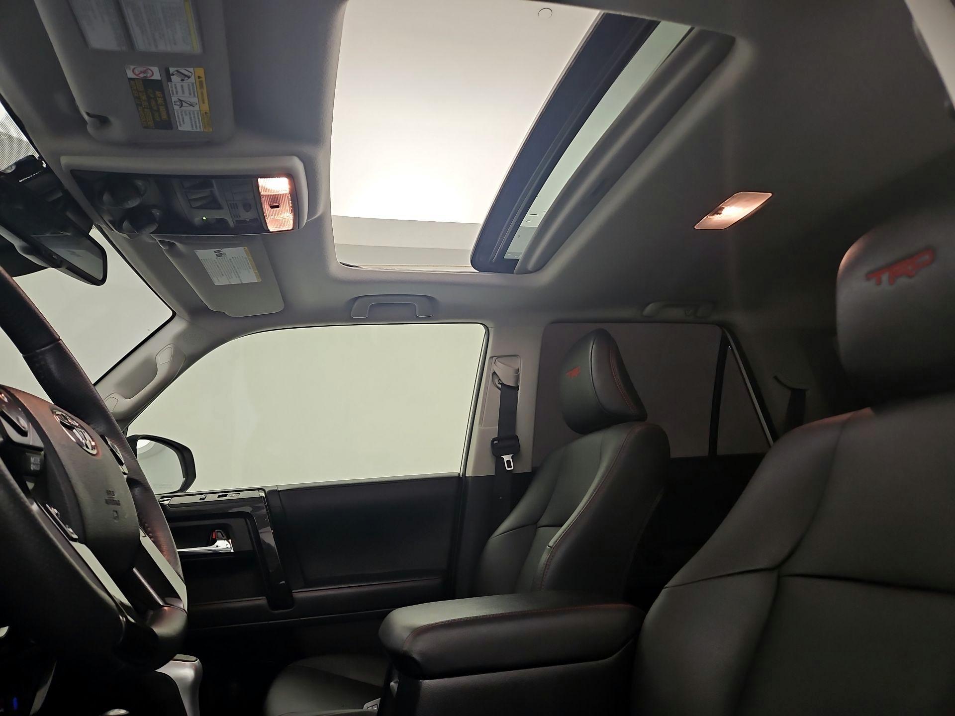 Thumbnail: 2021 Toyota 4Runner - 20