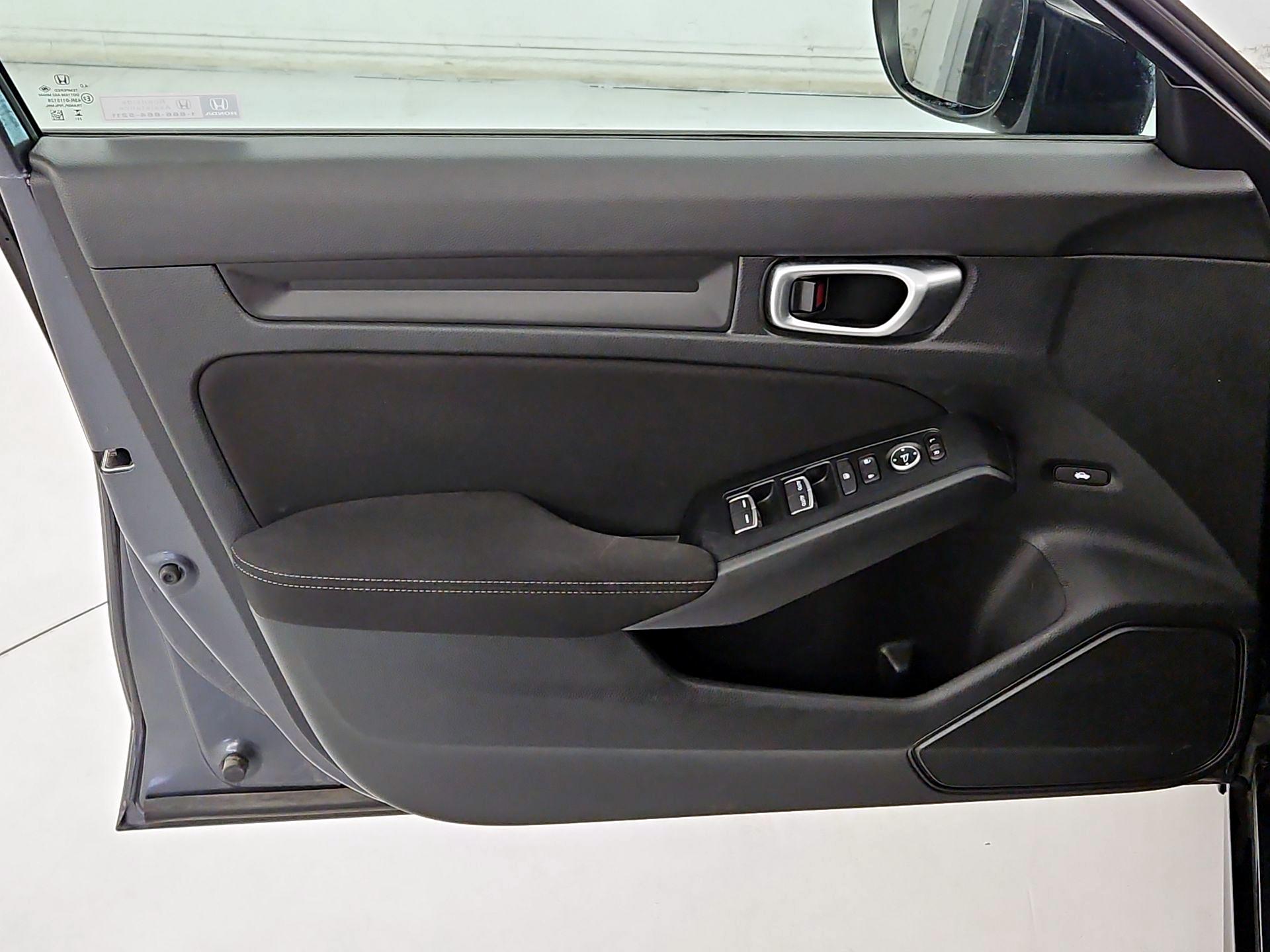 Thumbnail: 2024 Honda Civic - 12