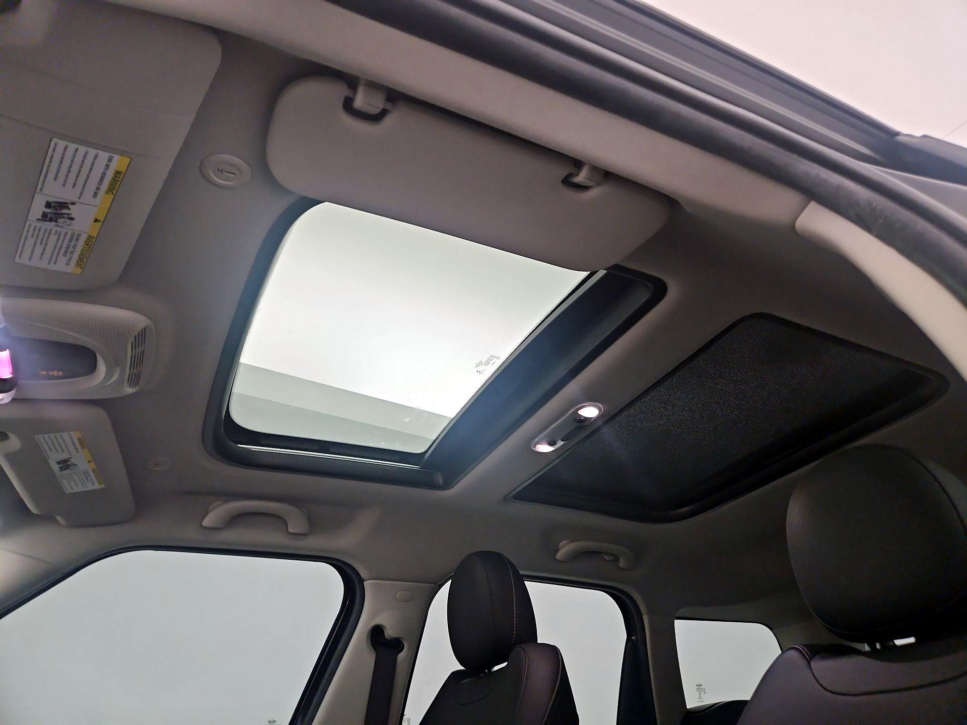 Thumbnail: 2019 MINI Cooper Countryman - 19