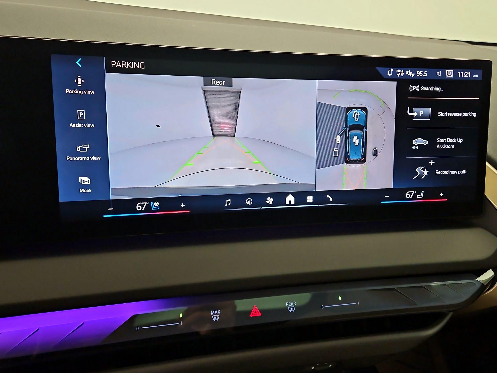 Thumbnail: 2025 BMW X3 - 14